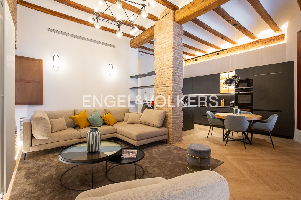 Stylish brand new flat in heart of València