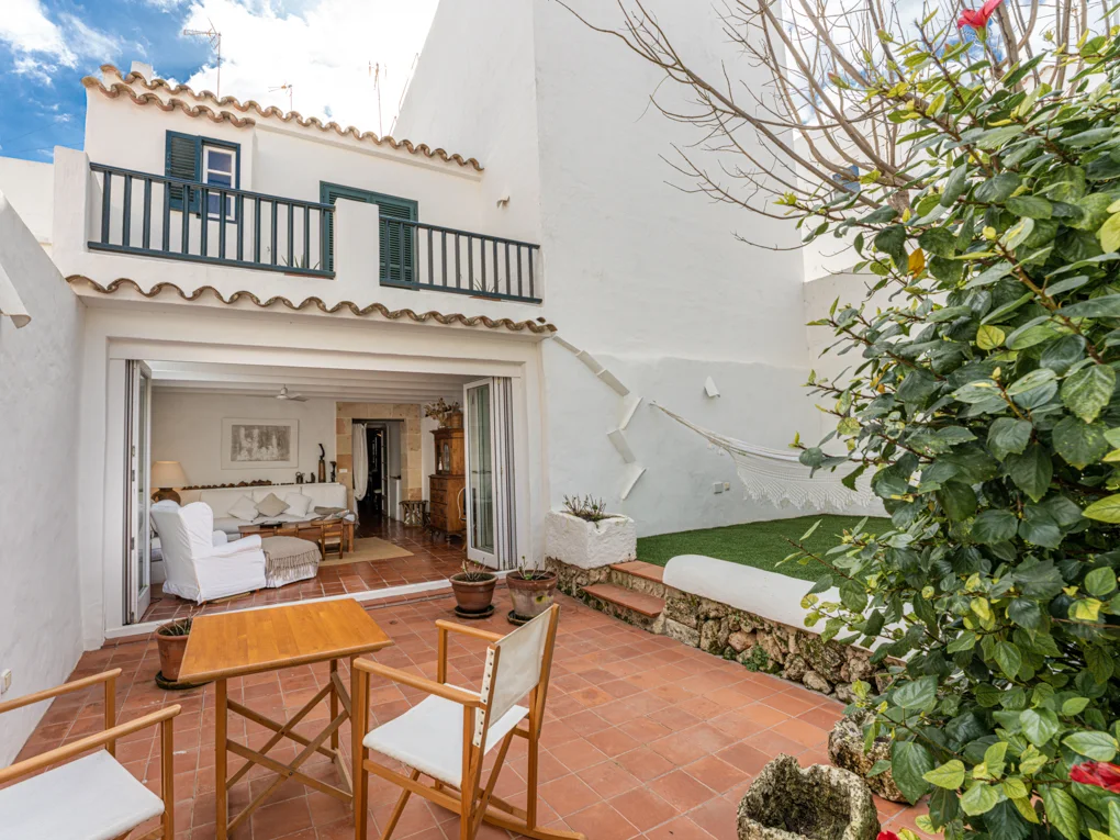 Encantadora casa con jardín en el Casco Antiguo en Ciutadella, Menorca