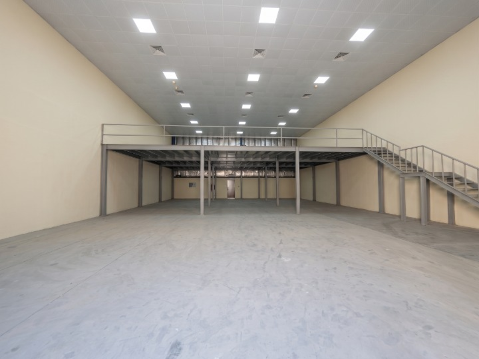 Vacant | Mezzanine | Premium Warehouse