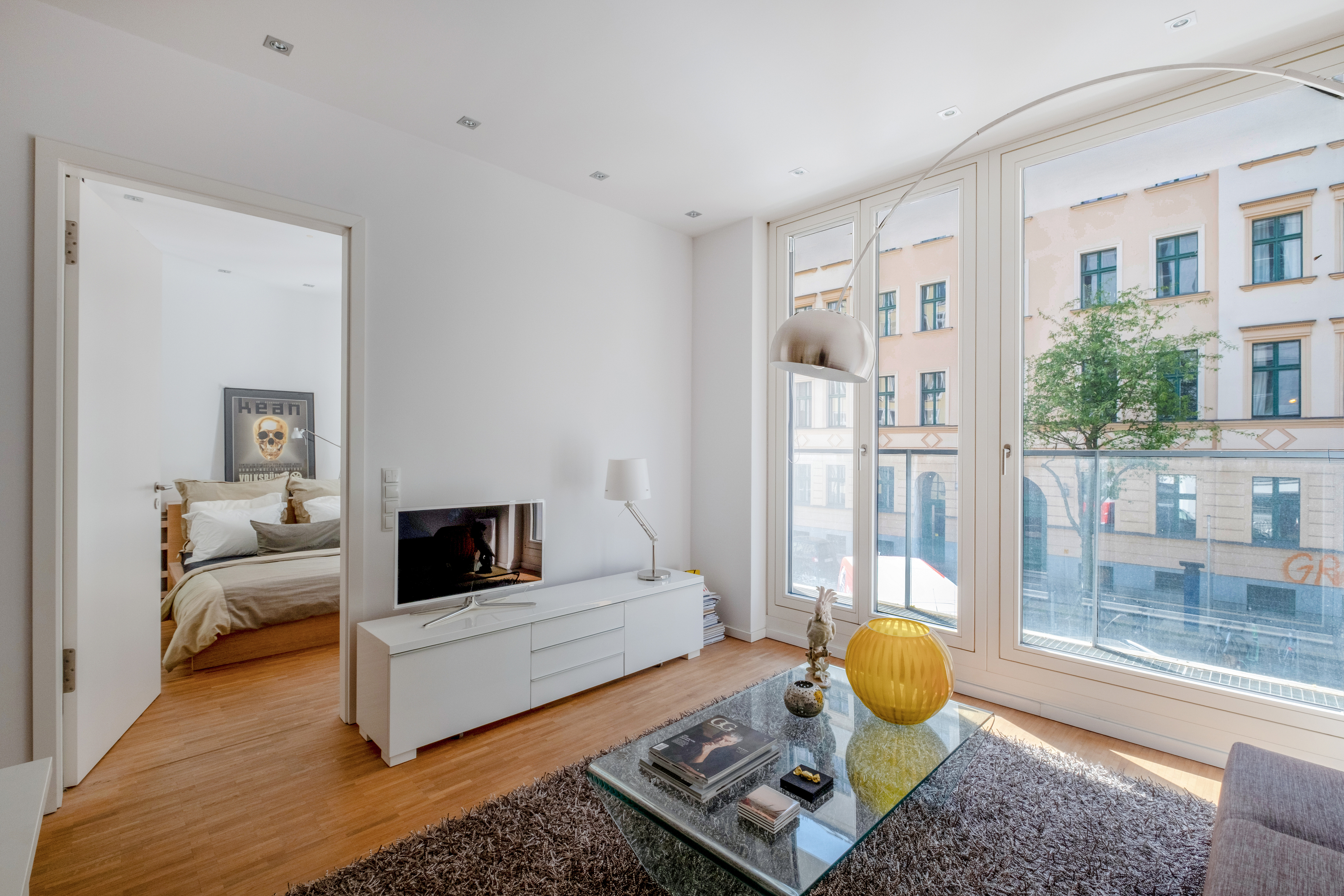Chic commuter apartment in Choriner Höfe in Mitte!