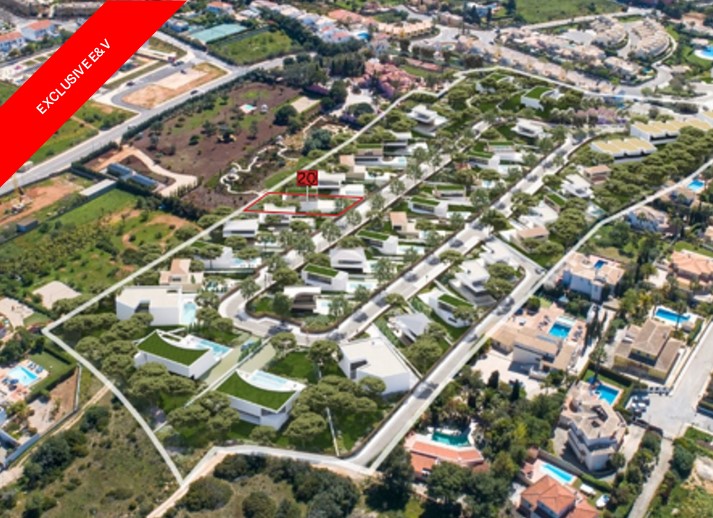 Land for sale in Lagos, Portugal — €385,000