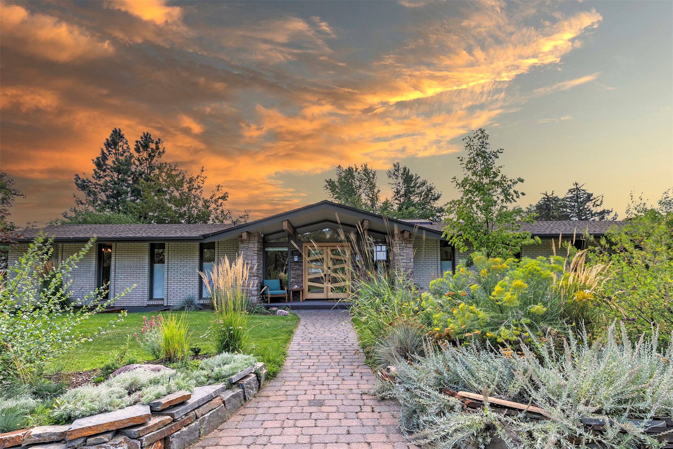 Upper Rattlesnake Mid-Century Retreat