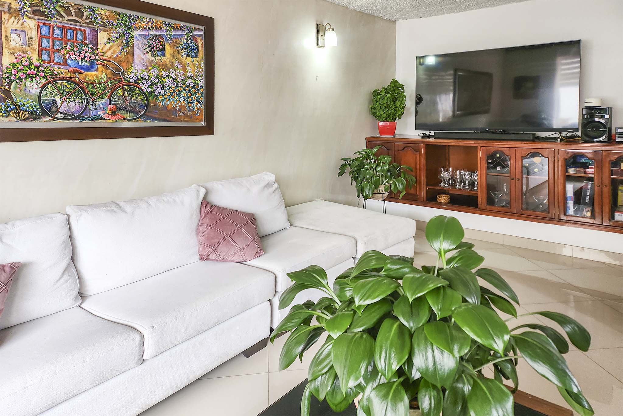 Casa con patio para venta en El Batán