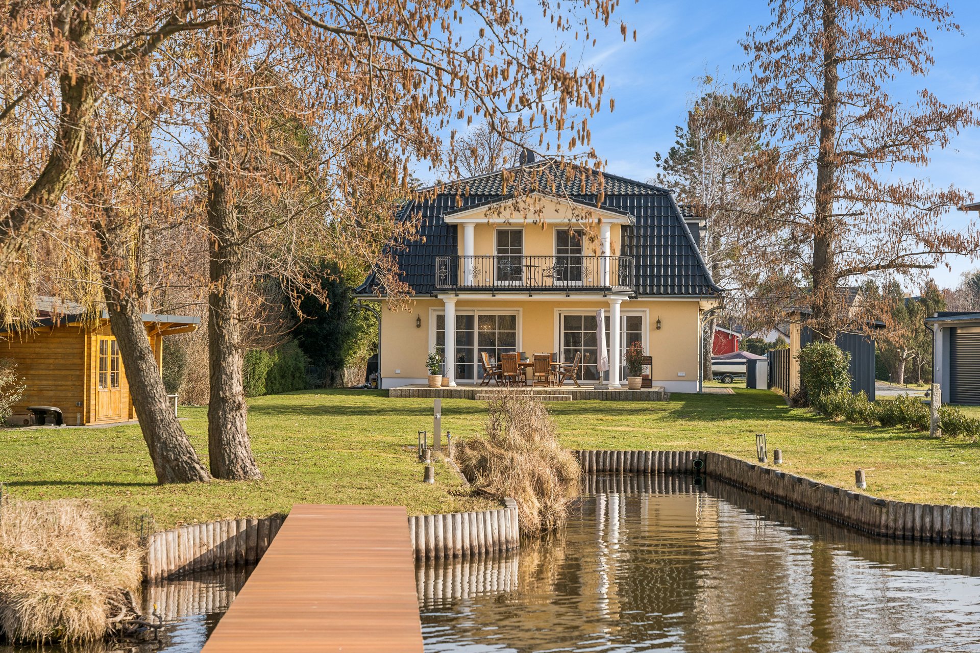 Wo Luxus, Natur und Wasser in vollendeter Harmonie verschmelzen