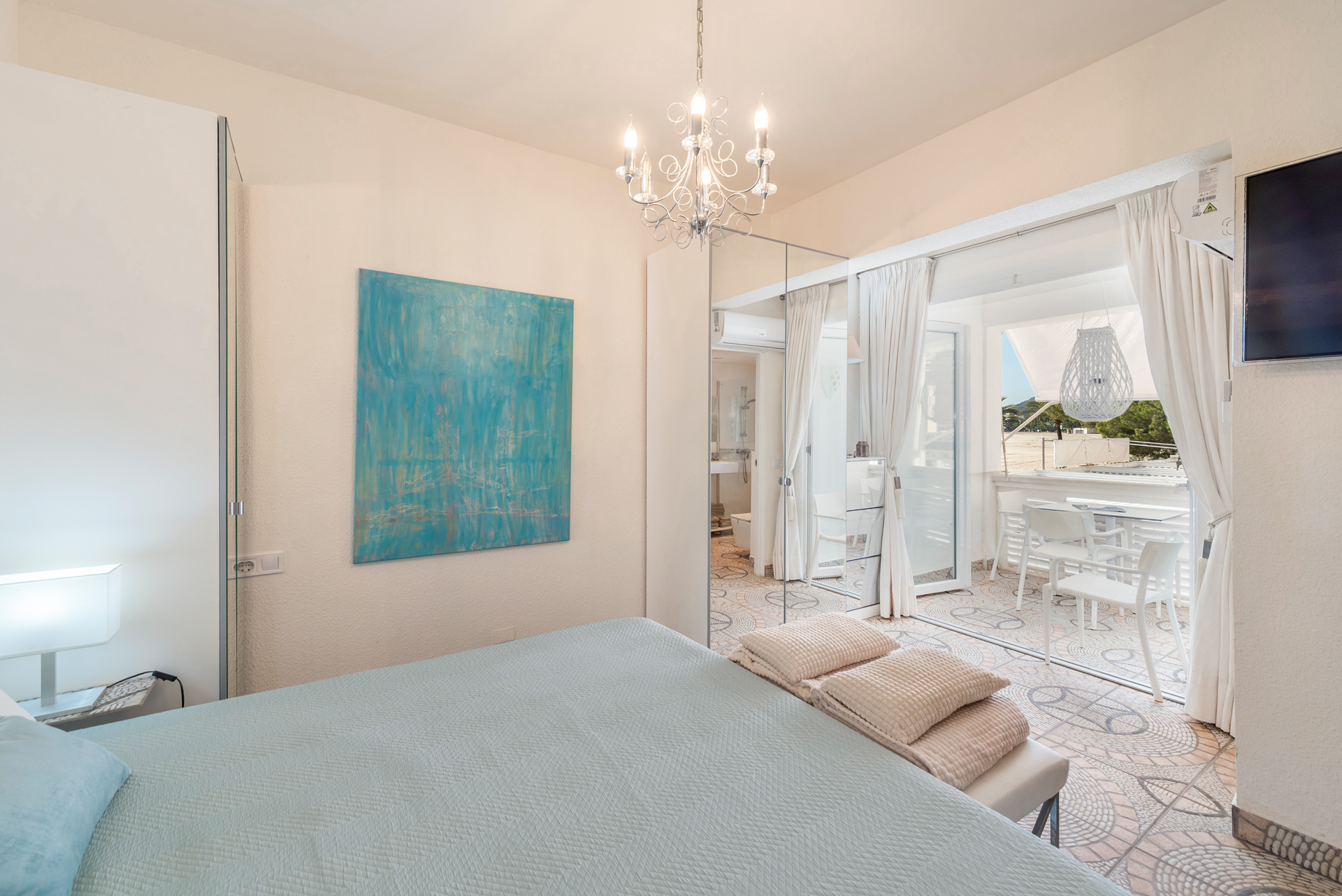 Apartment by the Sea: Closer to the Beach Is Impossible