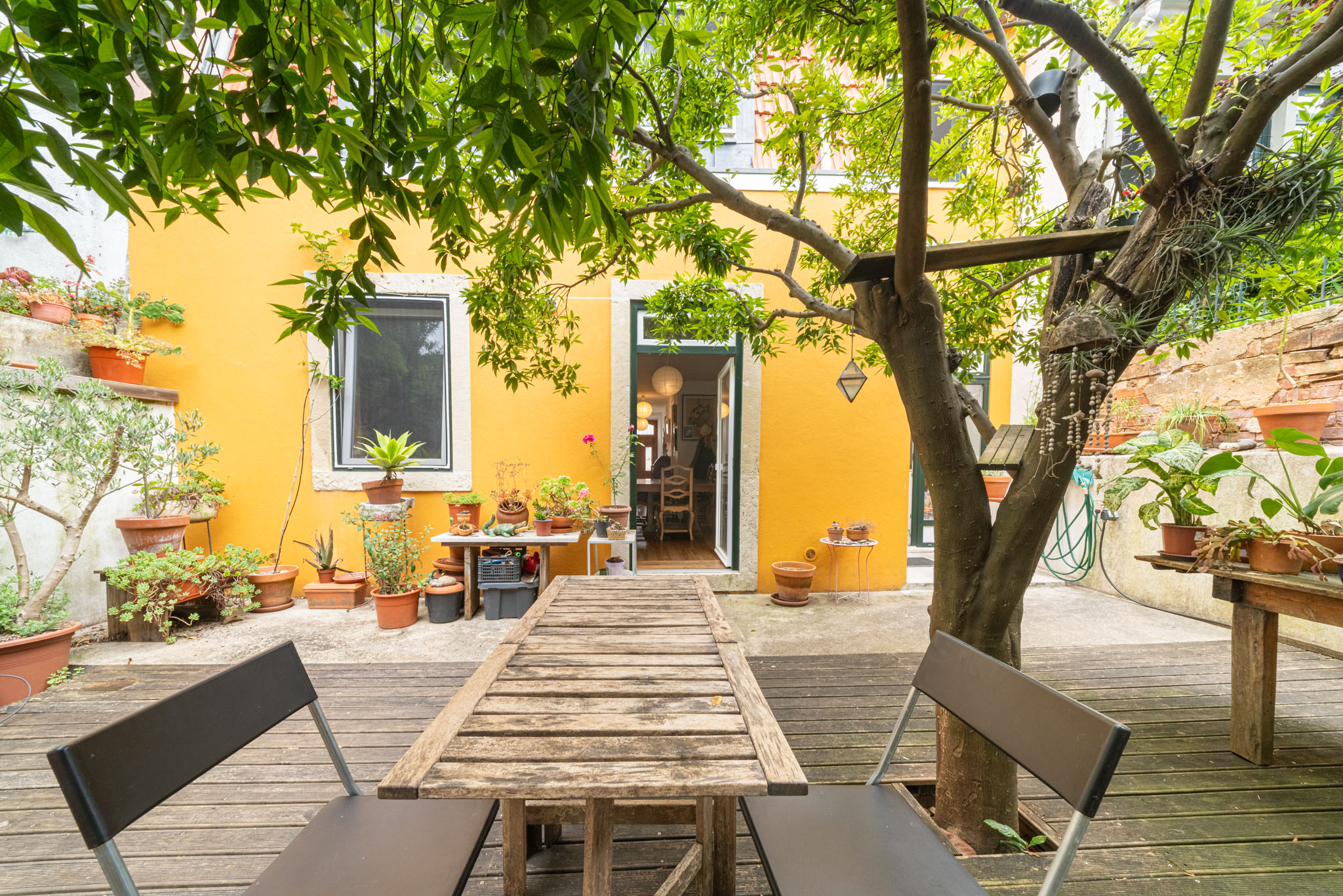 Charmantes Stadthaus mit Garten in Graça