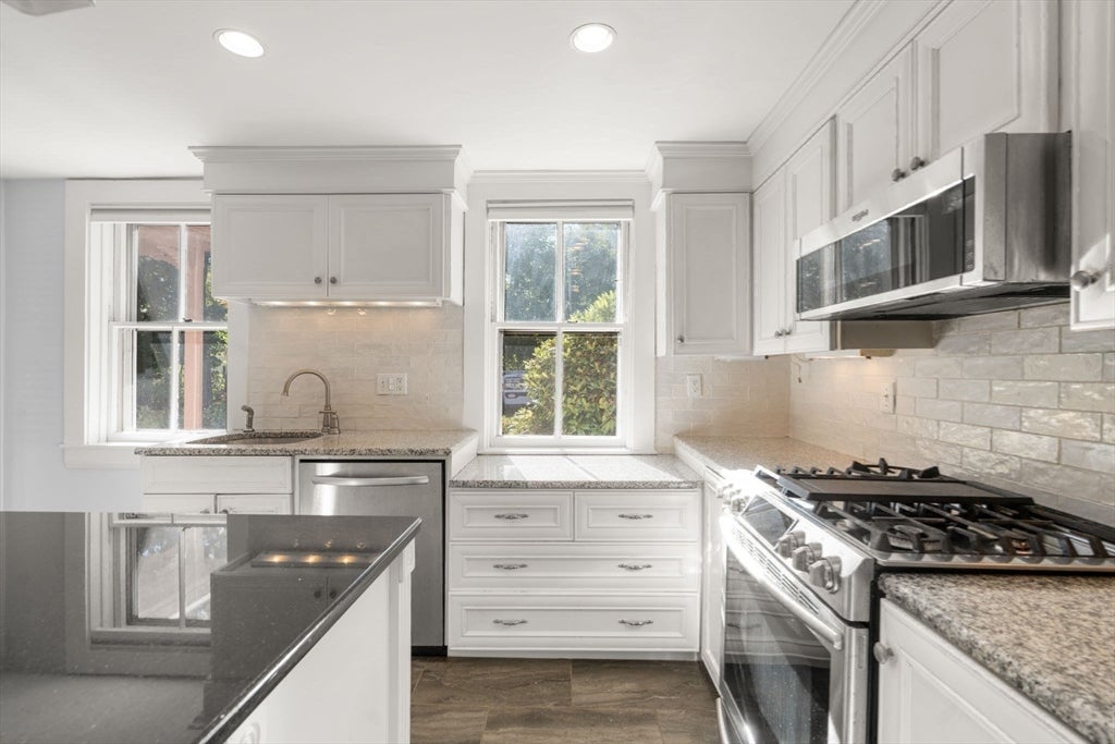Classic Greek Revival