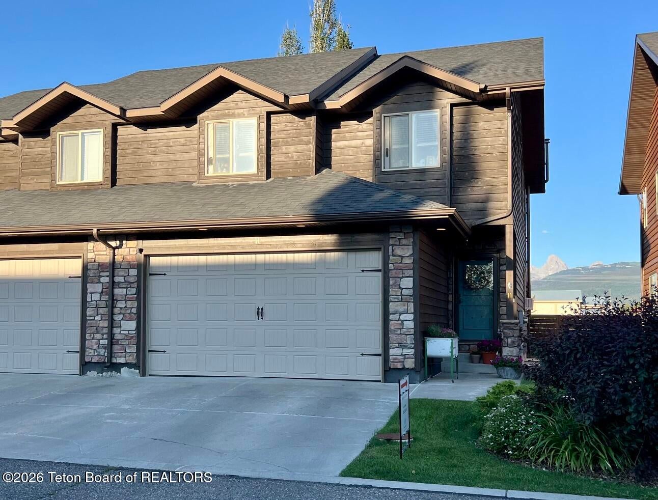 Teton Peaks Townhouse Where Beauty Meets Comfort