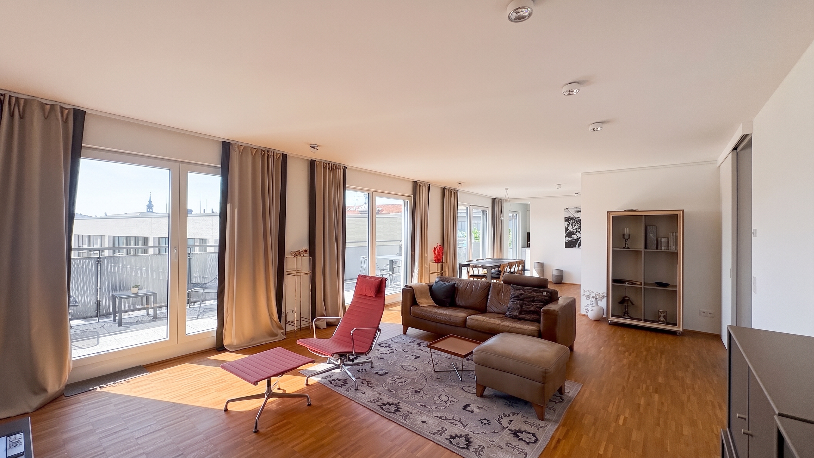 Exklusive Penthousewohnung mit Dachterrassen und Tiefgaragenstellplatz