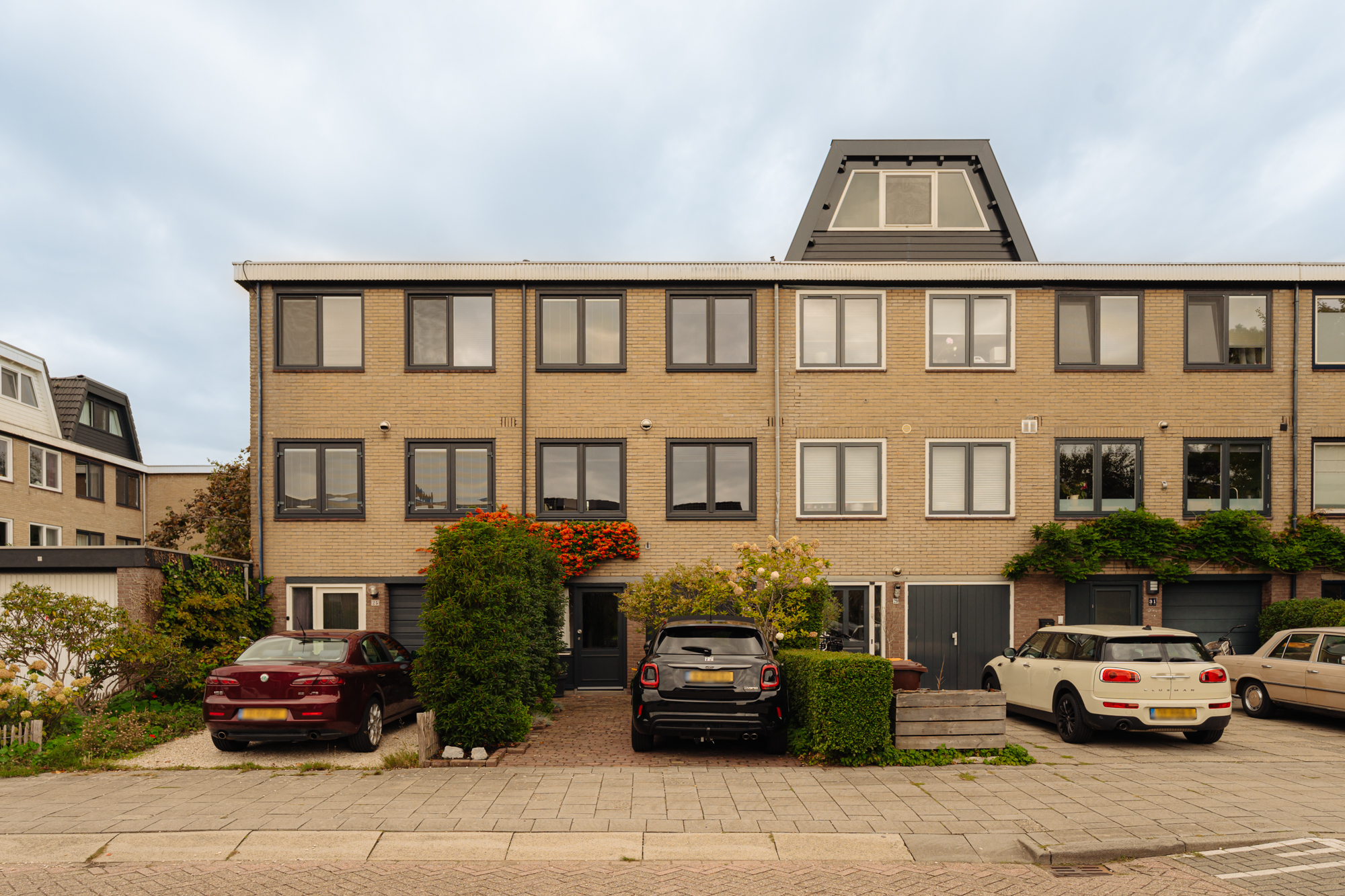 Royaal wonen met een tuin én een bijzonder gezamenlijk speelplein