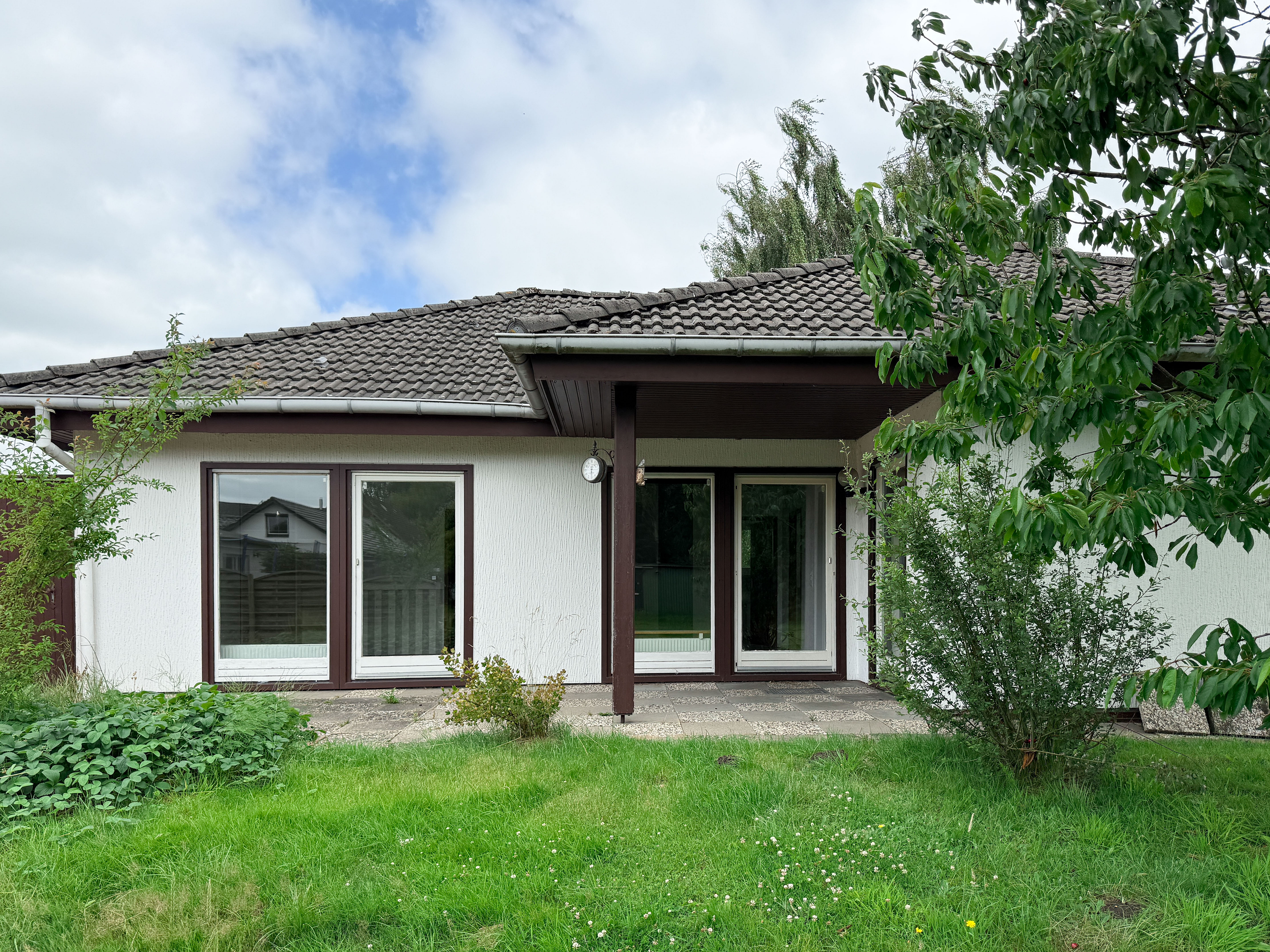 Pflegeleicht | praktisch | ebenerdig                                                    Bungalow mit Potential in Eidernähe