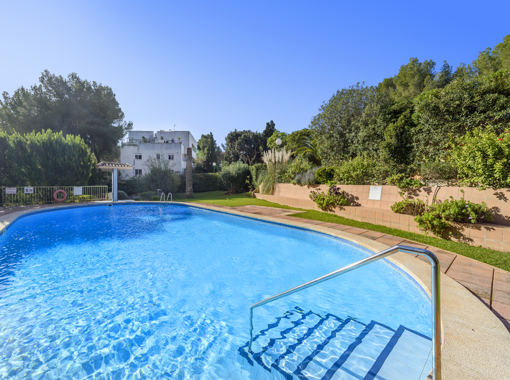 Wunderschöne Wohnung mit Zugang zum Strand in Cala Vinyas