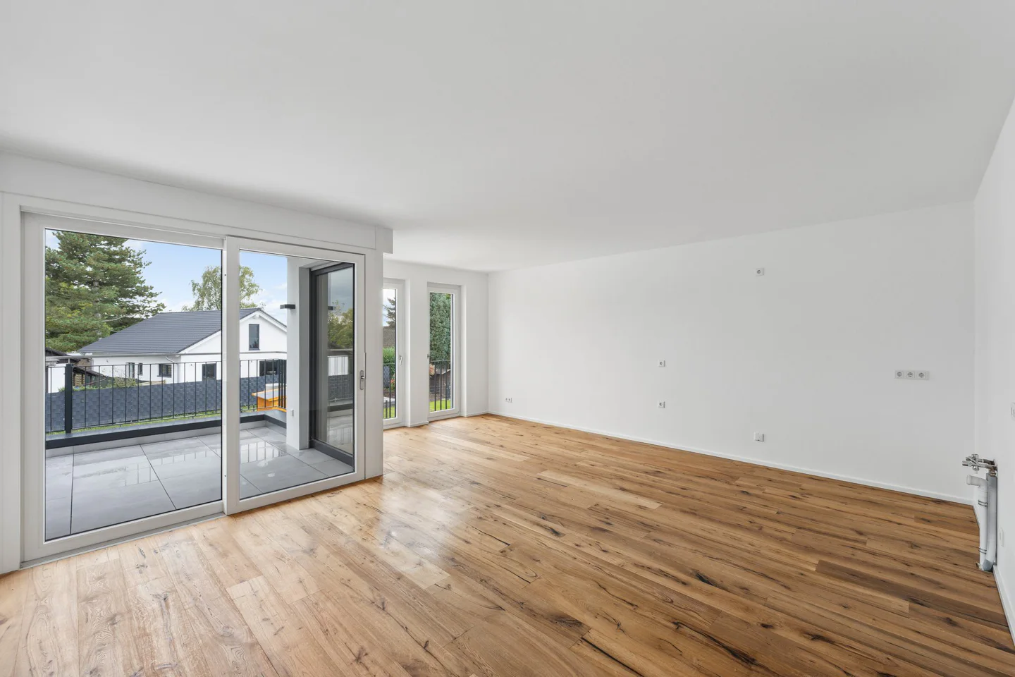 Neubau: Exklusive 2-Zimmer-Wohnung mit Einbauküche am Angertal! - Photo 1