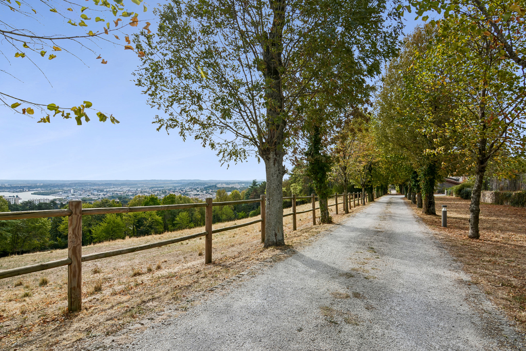 Appartement 4 pièces 78 m² · à Sainte-Foy-lès-Lyon · 78,2 m² · 579 000 €