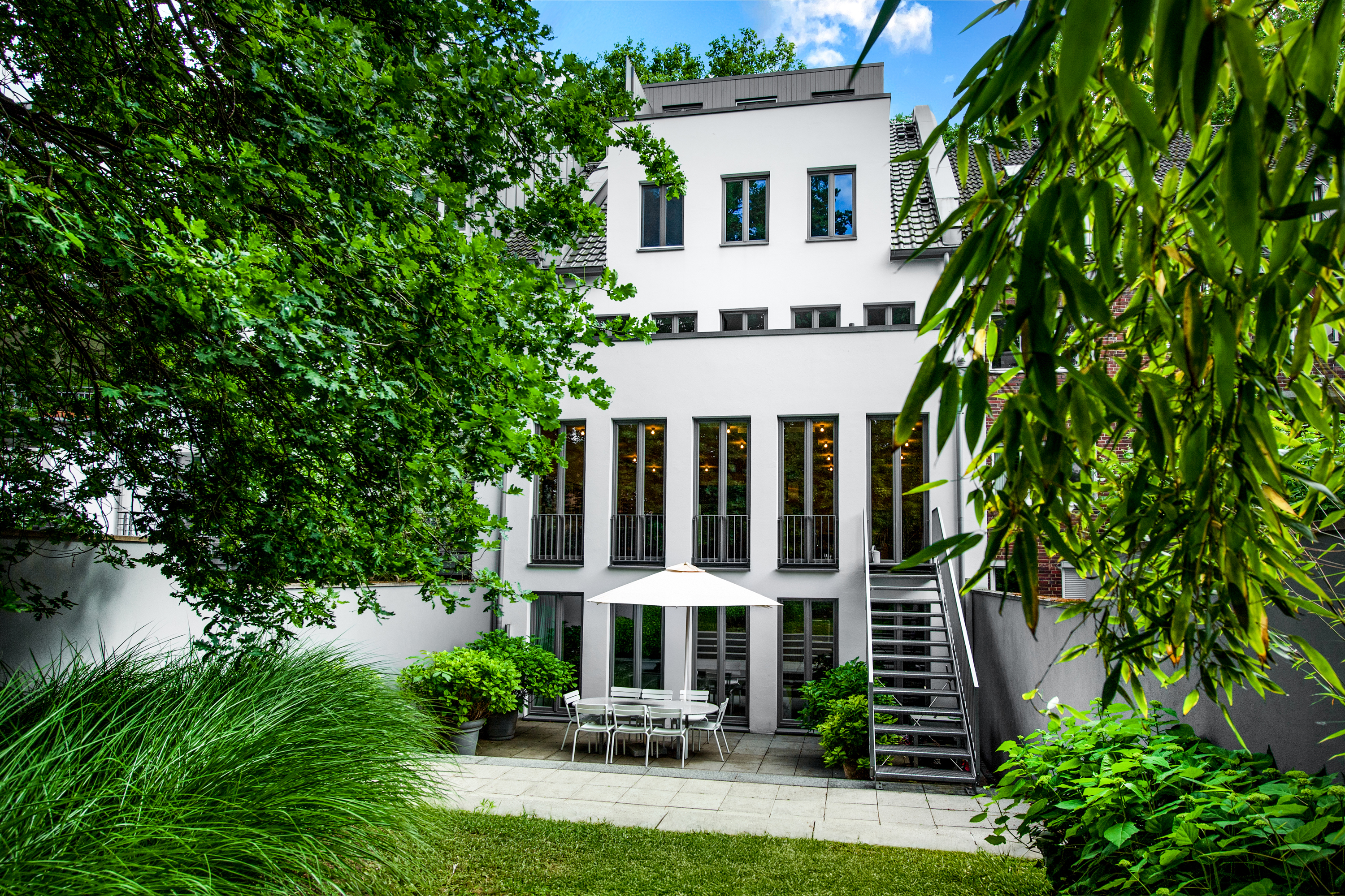 Bildschöne Maisonette mit Garten in Oberkassel