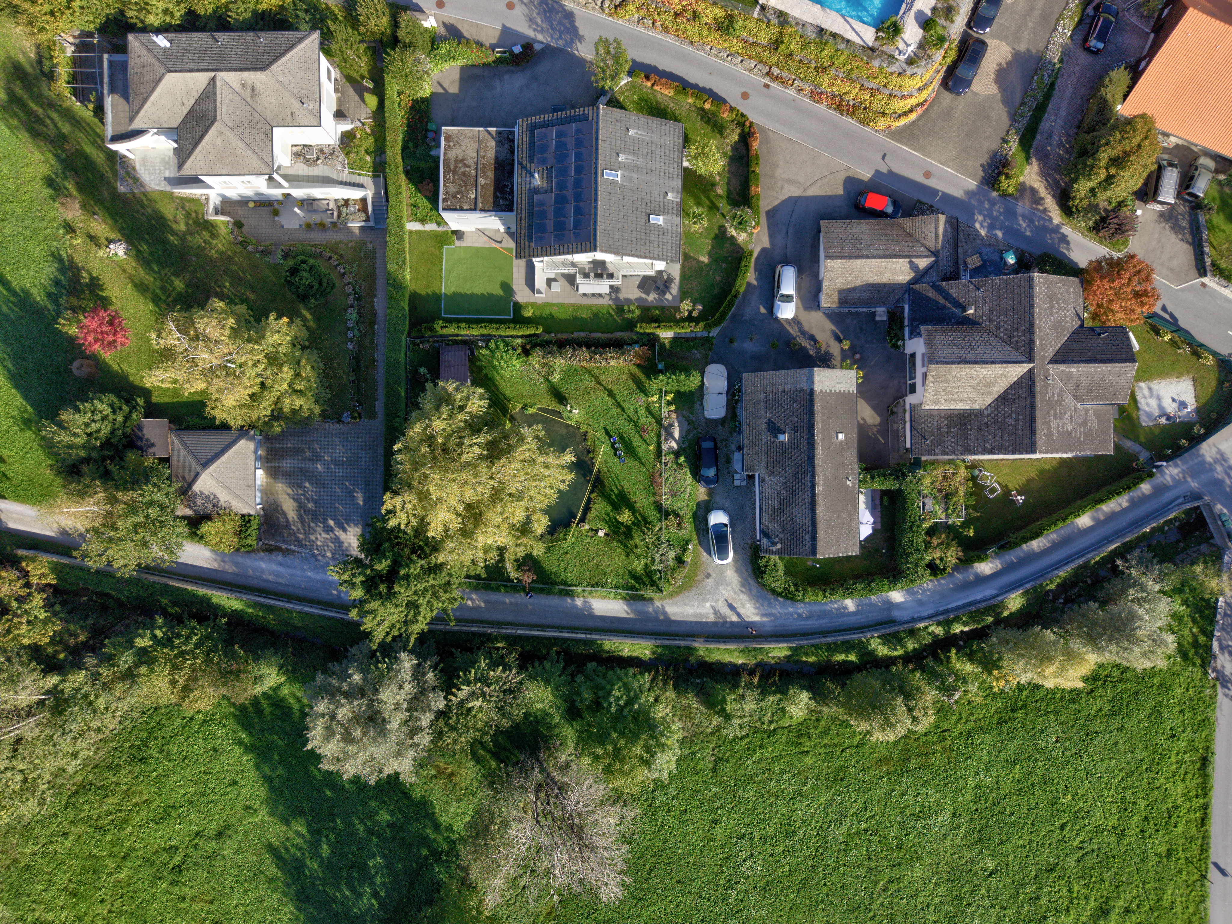 Einzigartige Gelegenheit: Wohnhaus mit separater Bauparzelle an begehrter Lage in Reichenburg