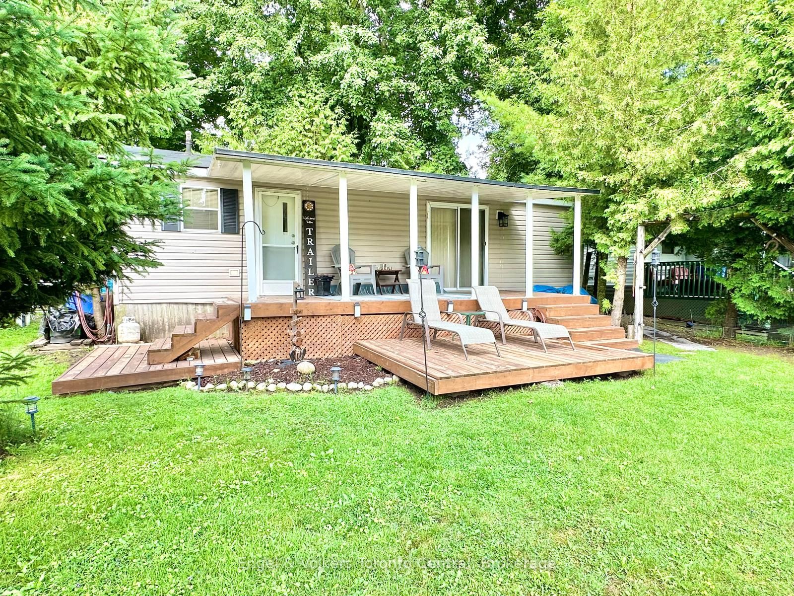 Cottage Escape At Parkbridge's Spring Valley Resort.
