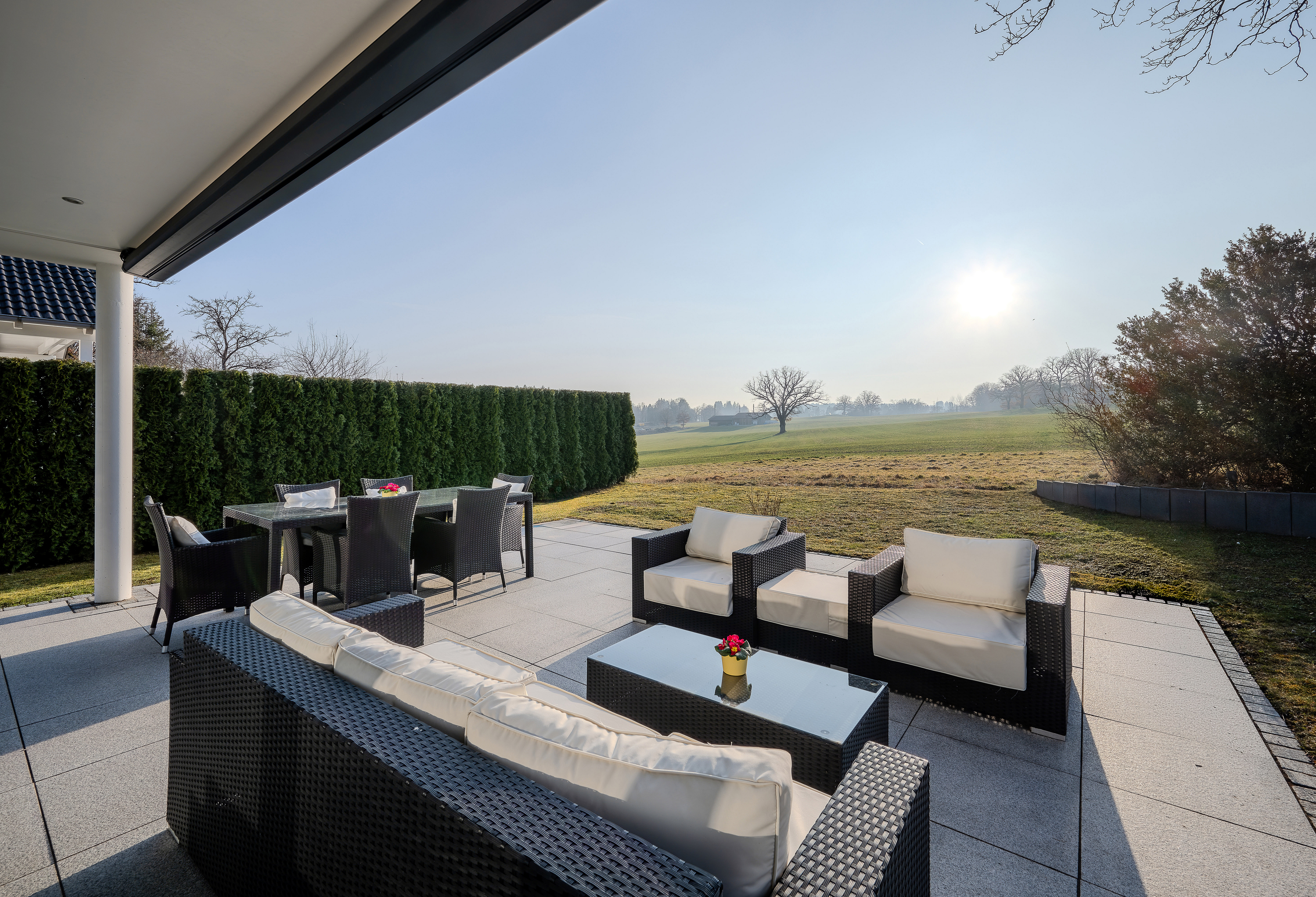 Modernes, energieeffizientes Einfamilienhaus in Starnberg- 
zentral gelegen mit unverbautem Grünblick