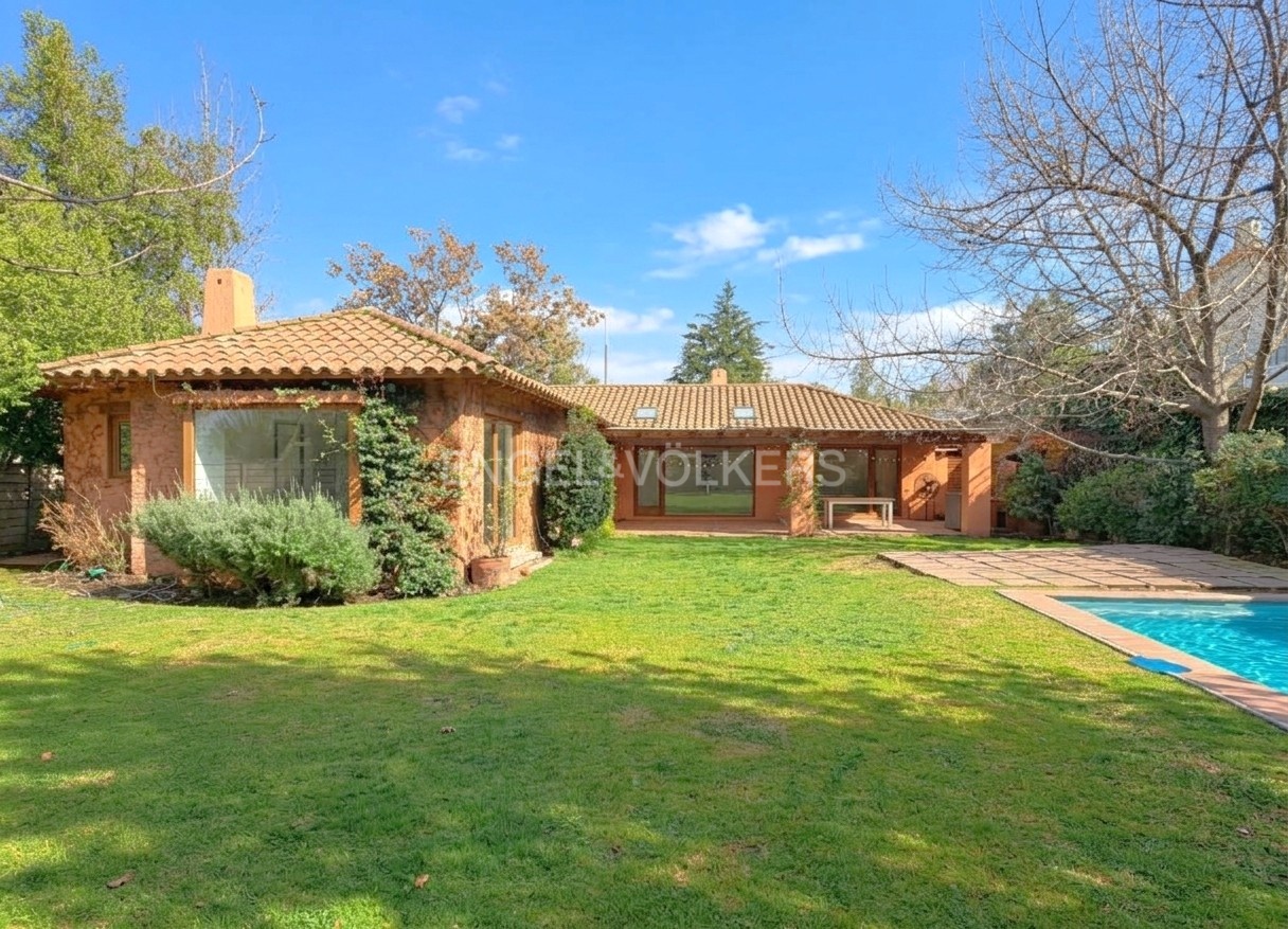 Casa  chilena de un piso en Piedra Roja