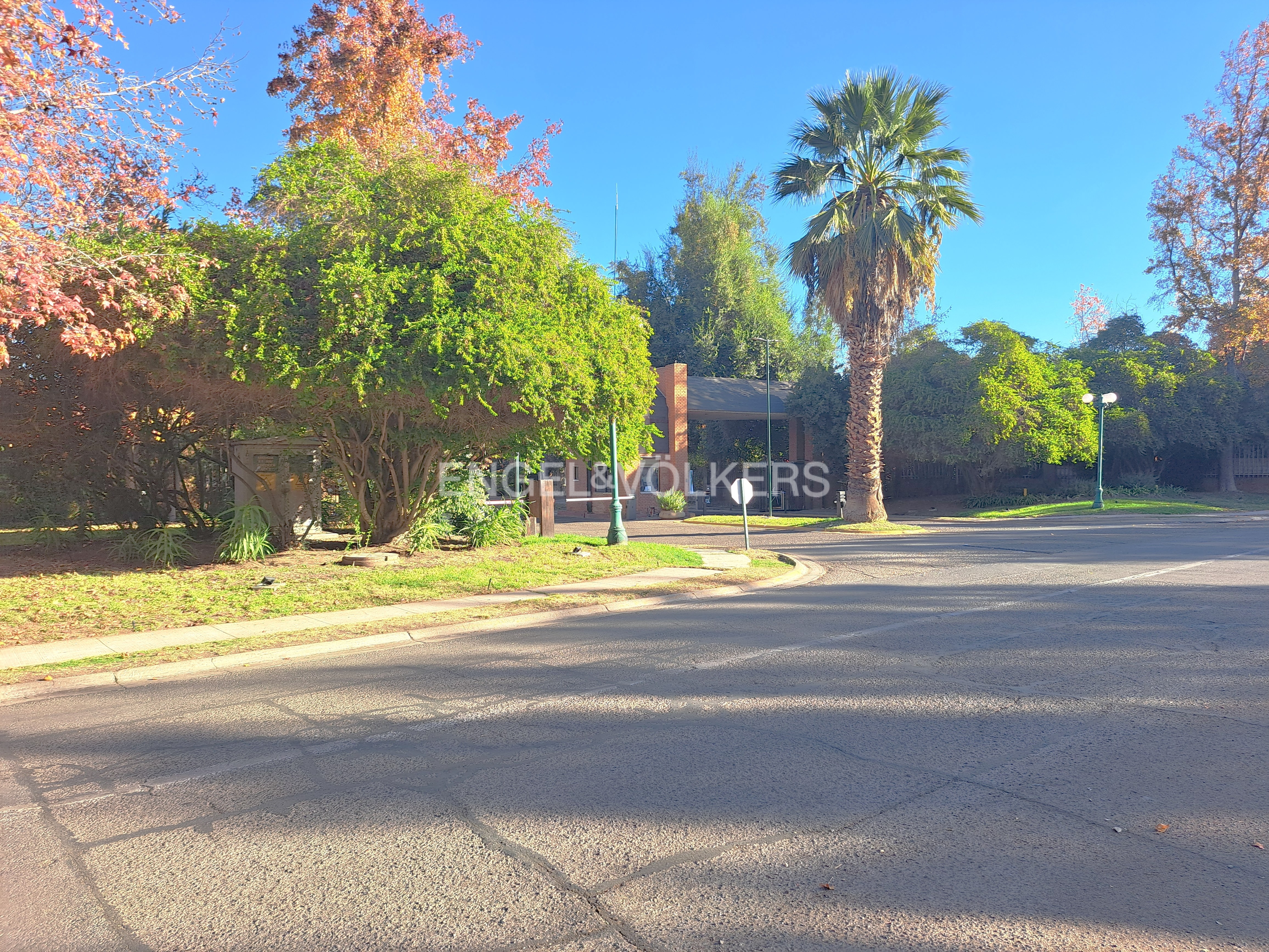 Sitio en Condominio Las Campiñas