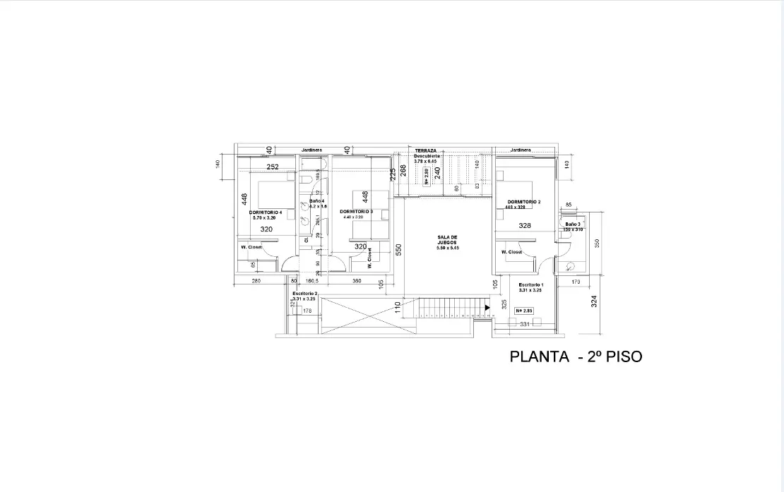 Blueprint of a second floor featuring bedrooms, bathrooms, living room, and terrace with dimensions.