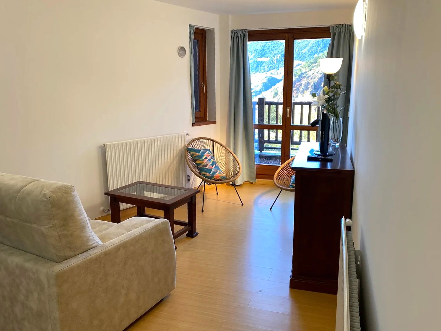 Acogedor apartamento de un dormitorio totalmente equipado y con terraza