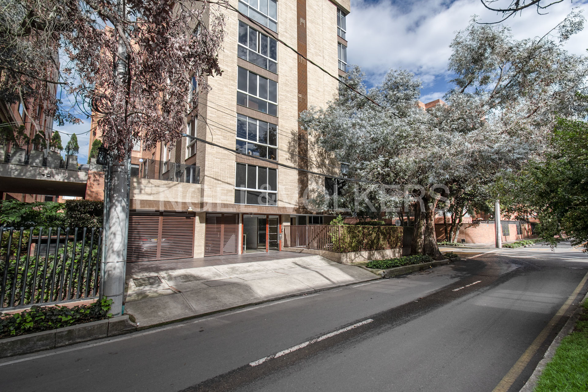 Venta de edificio de apartamentos para inversión en La Carolina
