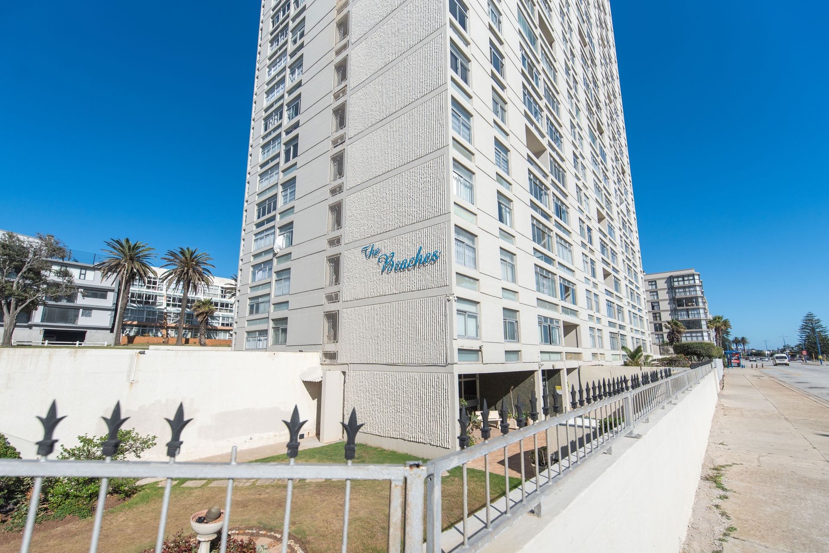 4 Bedroom Unit with panoramic views