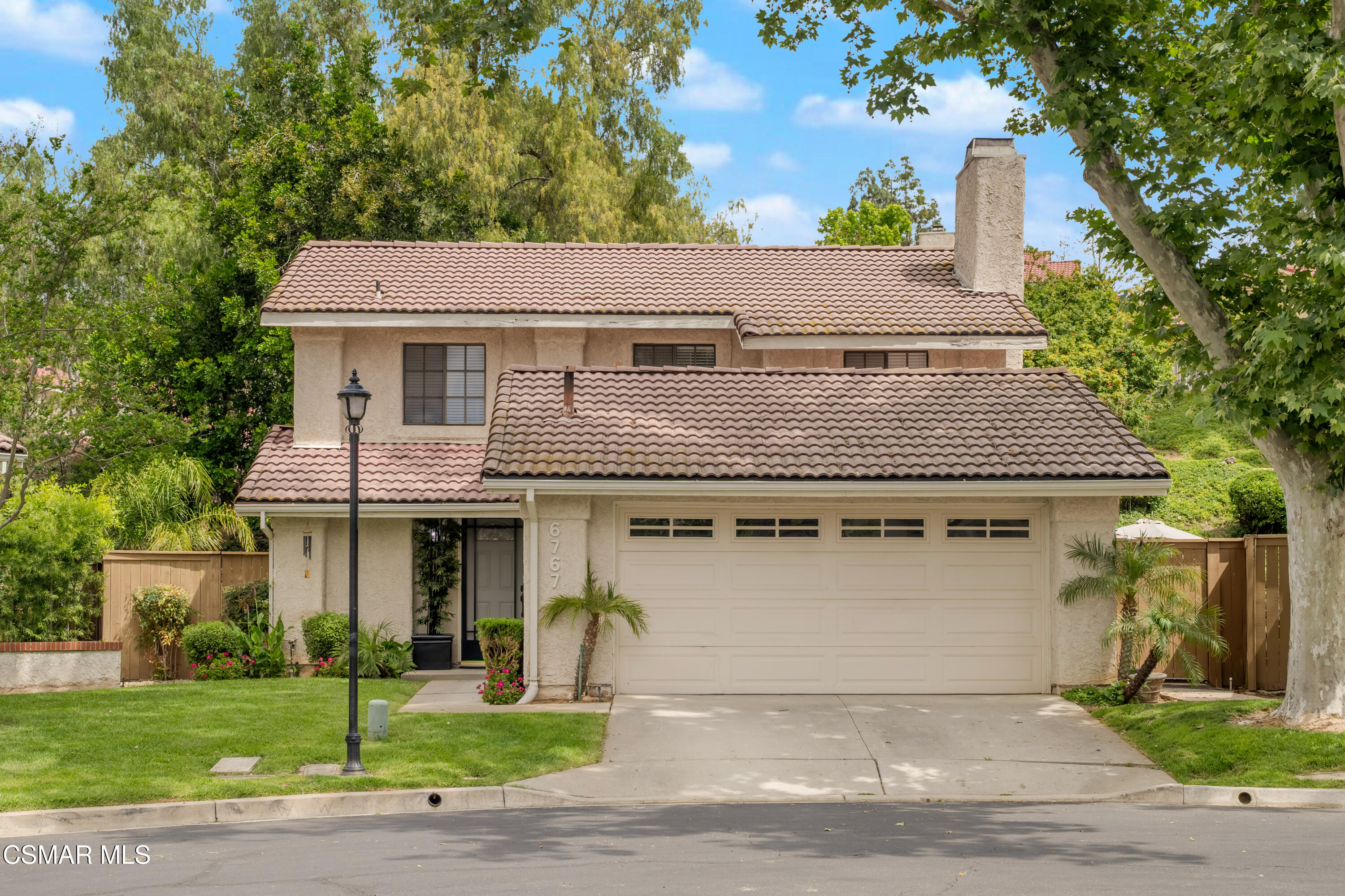 Oak Park Sanctuary with Modern Upgrades