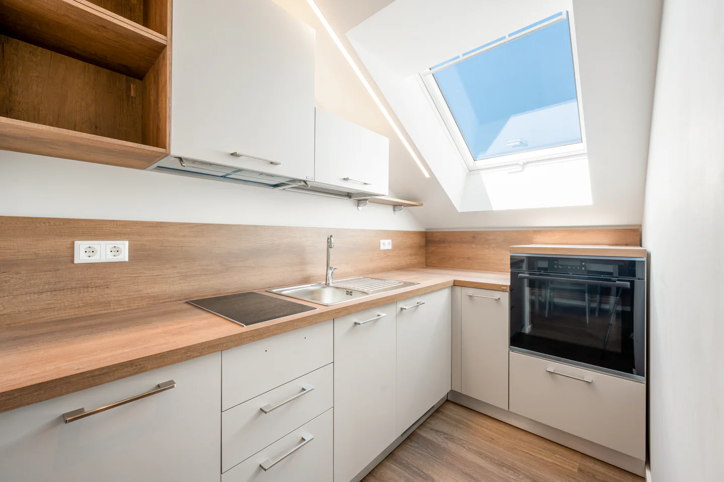 Provisionsfrei: Attraktive 2-Zimmer-Wohnung in stilvollem Ambiente - Foto 5
