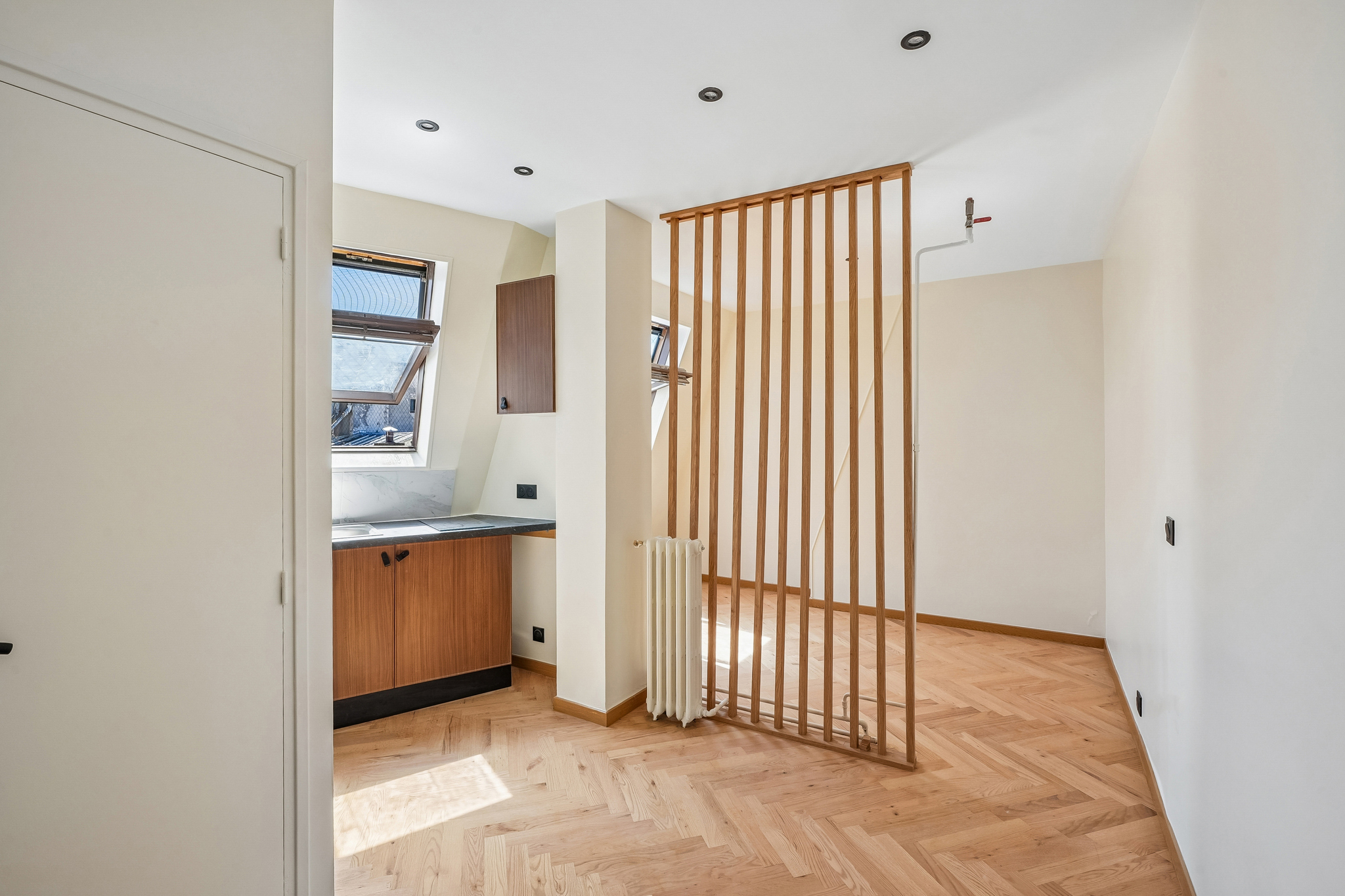 Pied-à-terre rénové 2026, finitions soignées