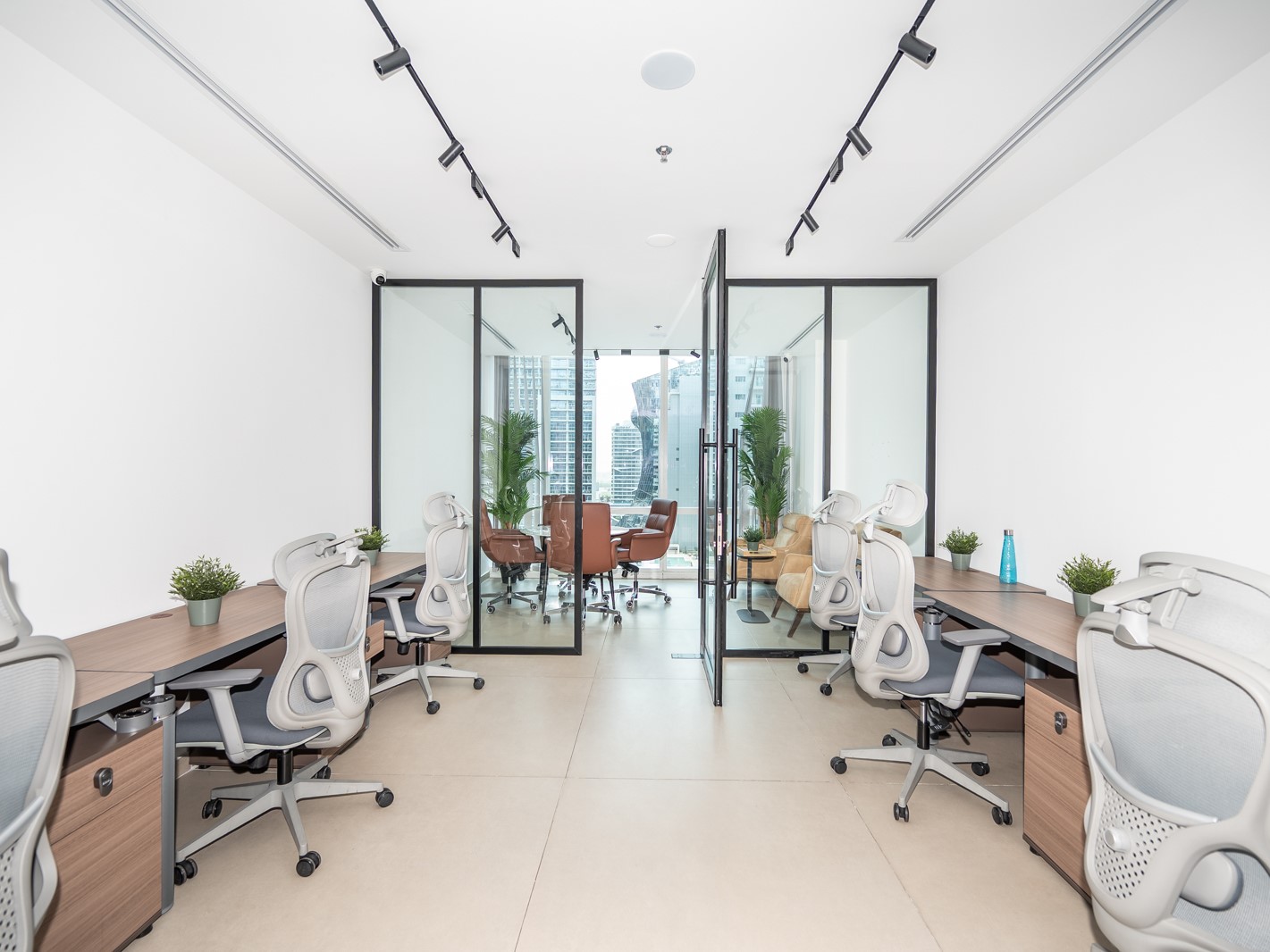 Fitted  | Open Work Station | Premium