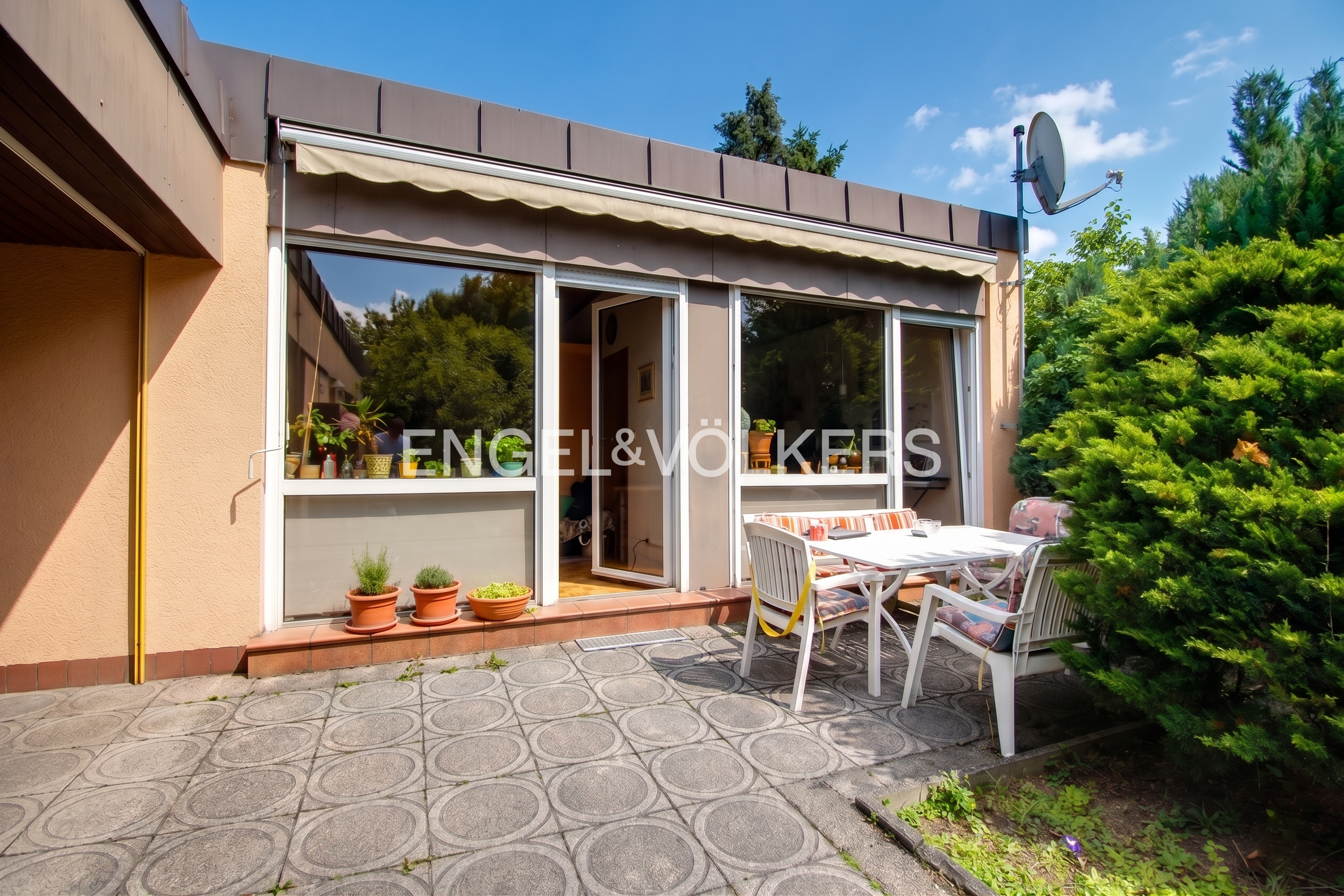 Großzügiger Familien-Bungalow mit Potential in begehrter Lage Regensburgs
