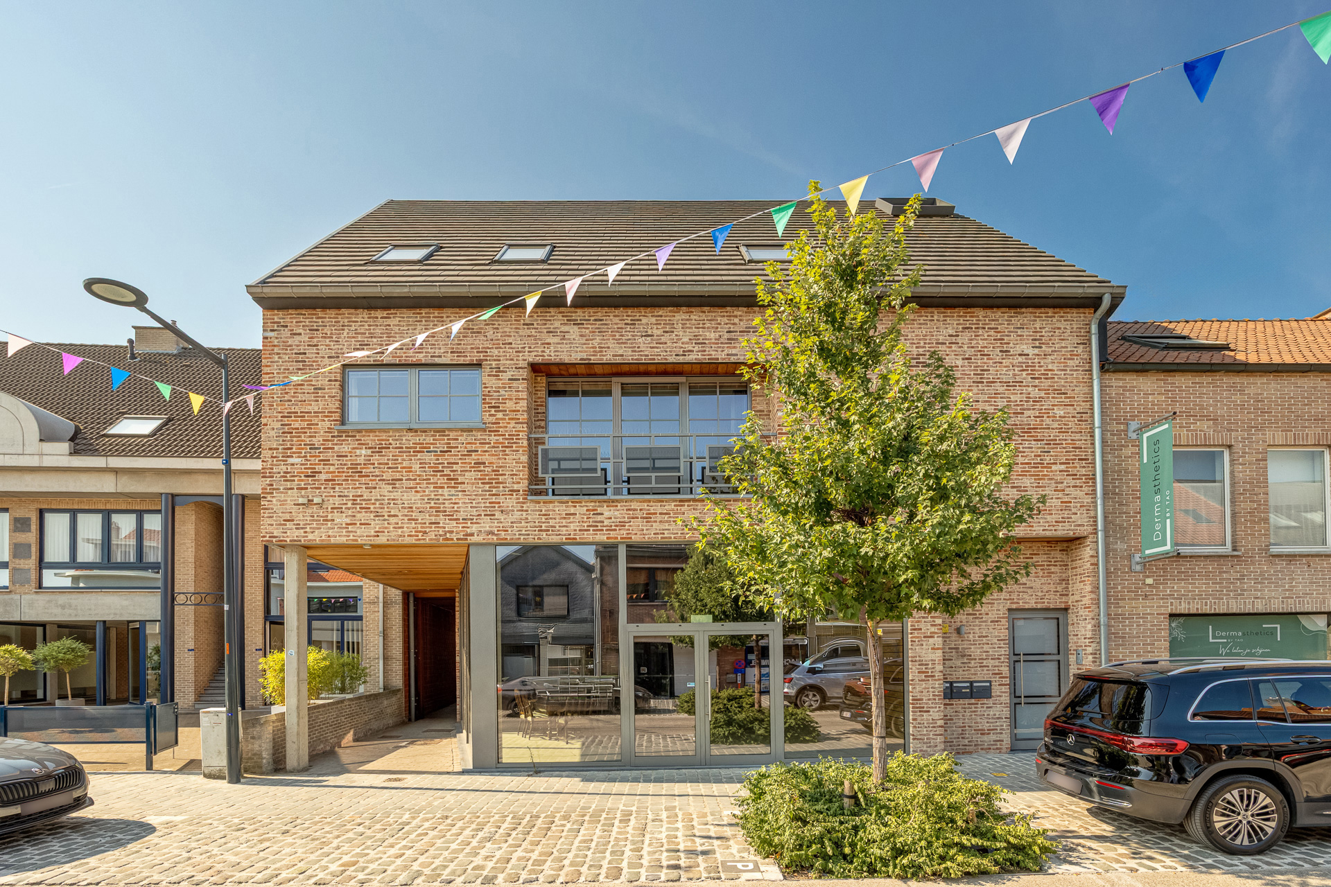Exclusive luxury apartment of 191 m² with sunny terrace in the heart of Keerbergen