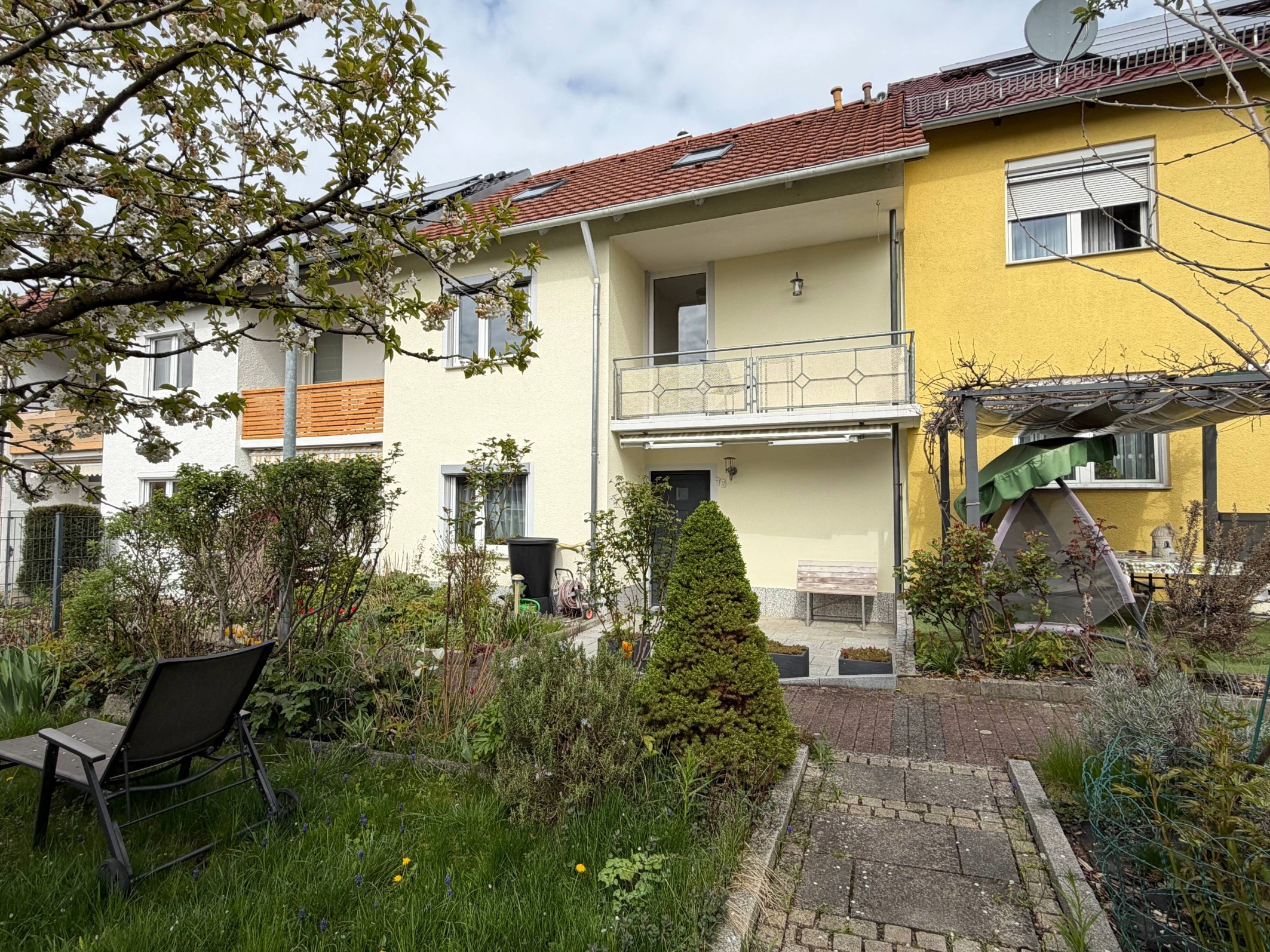 Charmantes Reihenmittelhaus am Fuße der Achalm