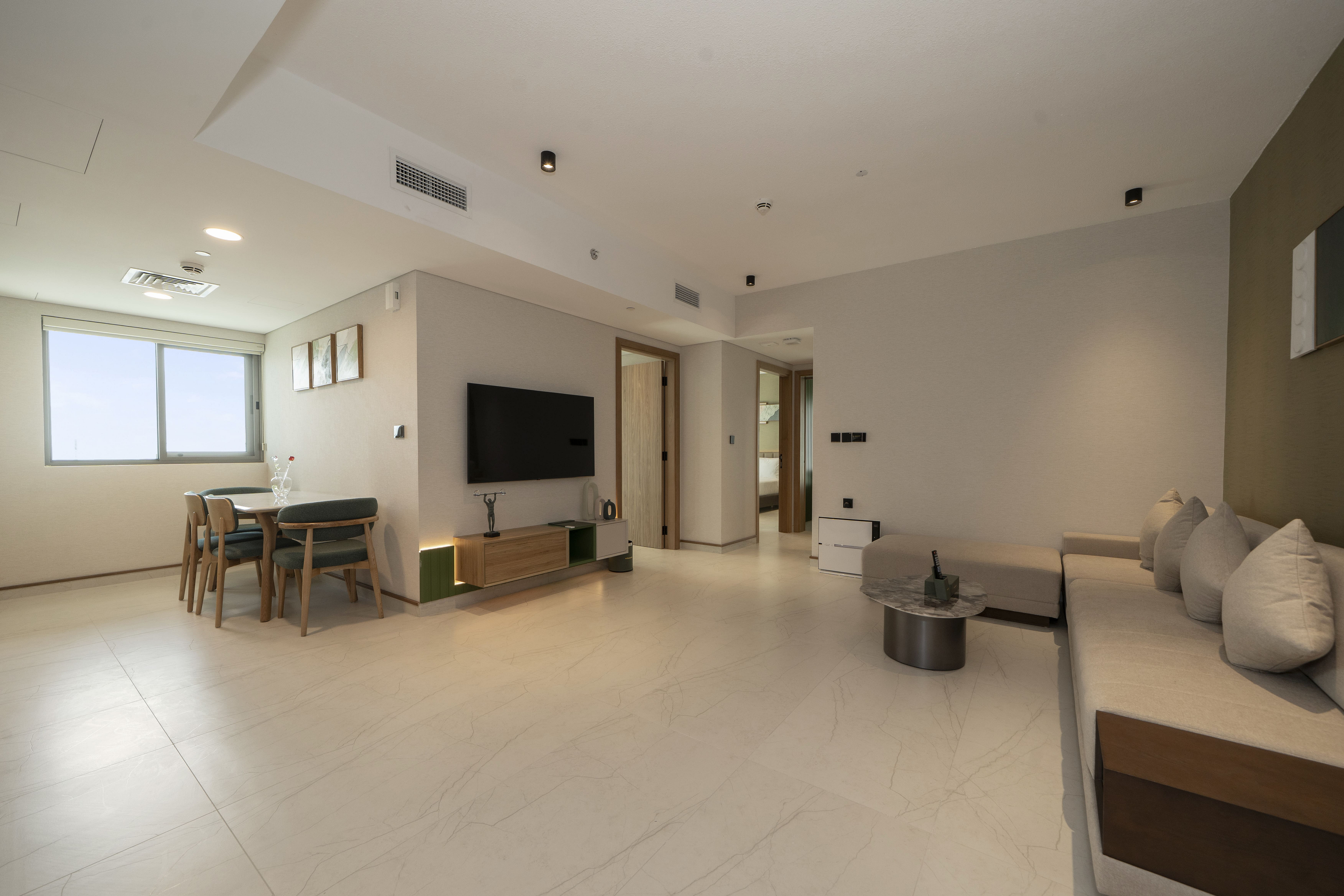 Executive Living | Premium Amenities | Study