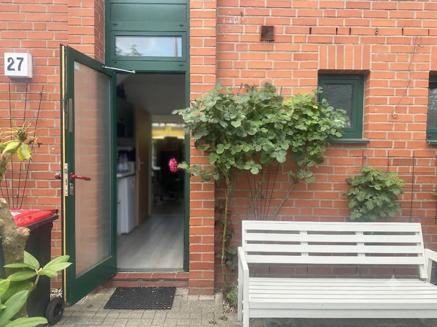 Helle Gewerbefläche am beliebten Schmuggelstieg - Photo 1