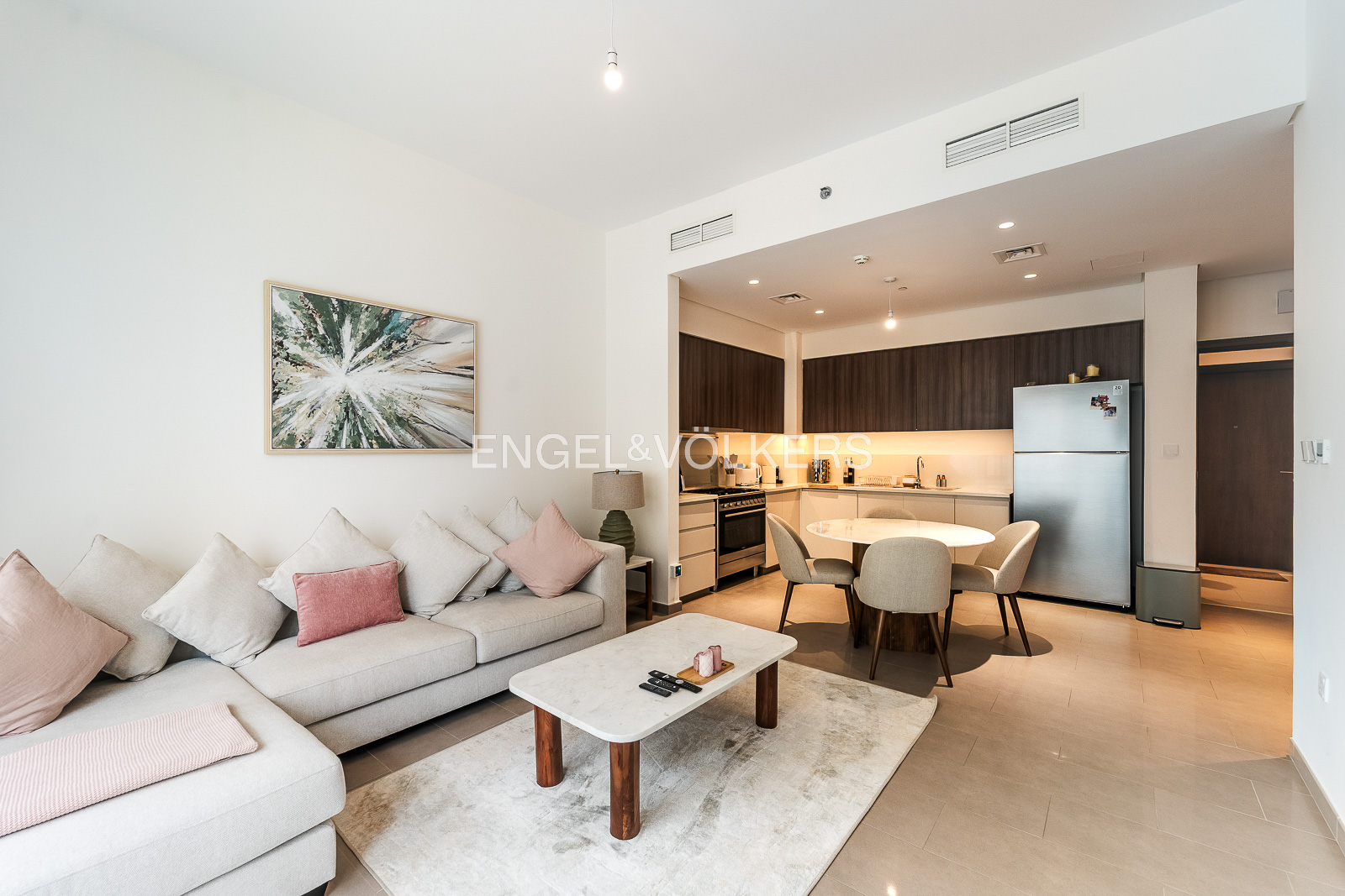 Community View | High Floor | Vacant Now