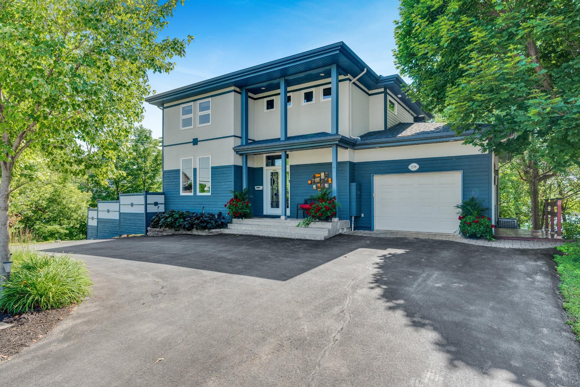 An Architectural Gem with Panoramic Water Views