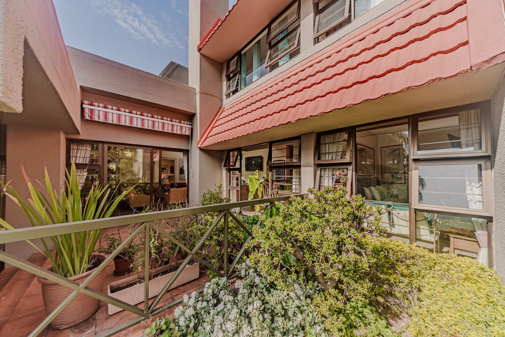 Lock-Up-and-Go Living in Prestigious Waterkloof Heights