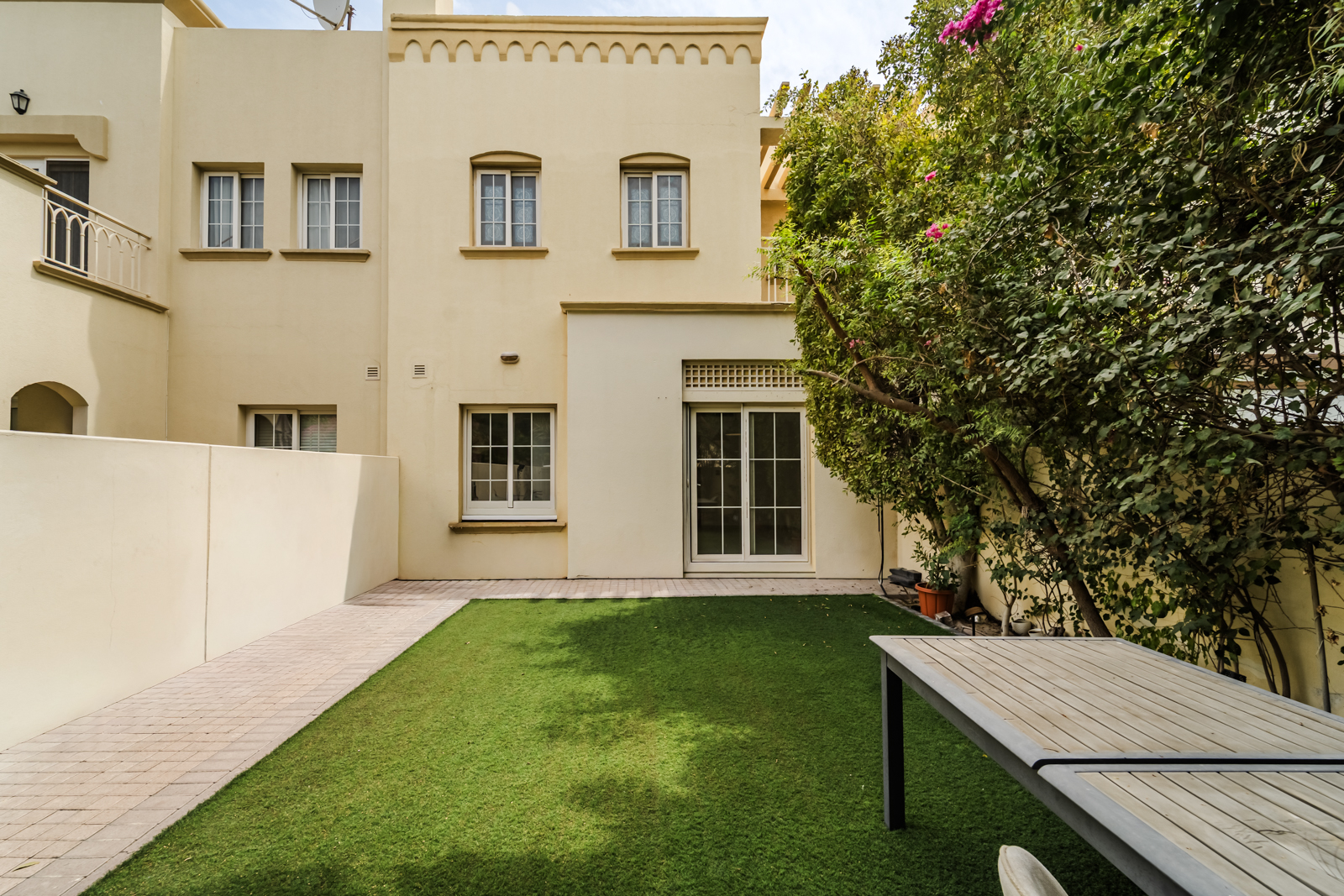 Vacant | Sunlit Garden | Unbeatable Value