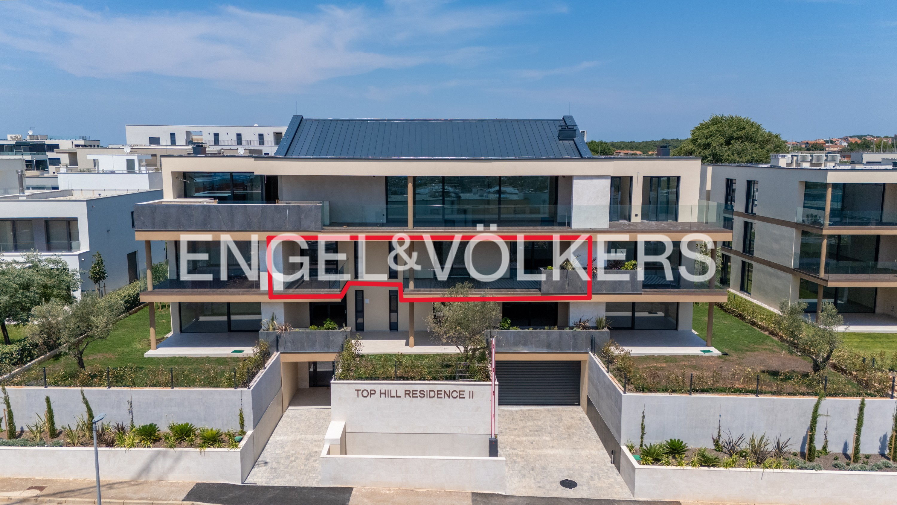 Luxurious 3-room flat near the coast on the 1st floor with sea view and two south-facing balconies(Building A)