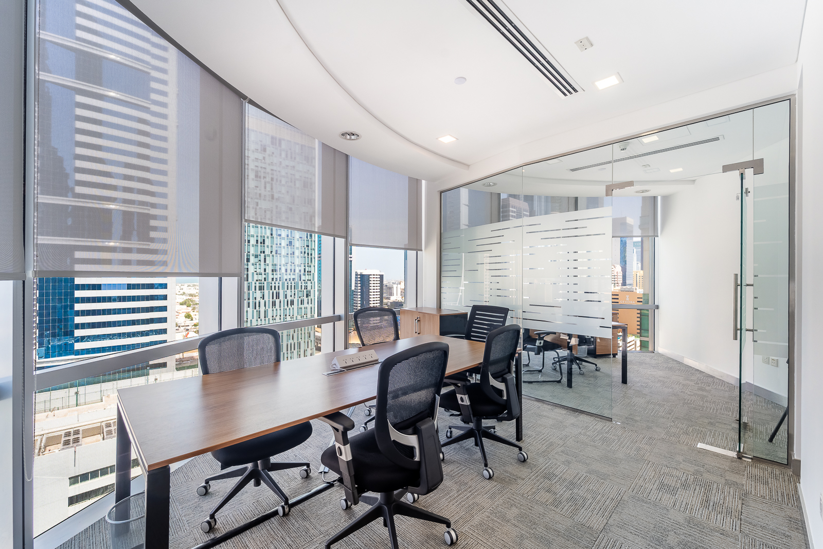 Vacant I Furnished I Manager Room