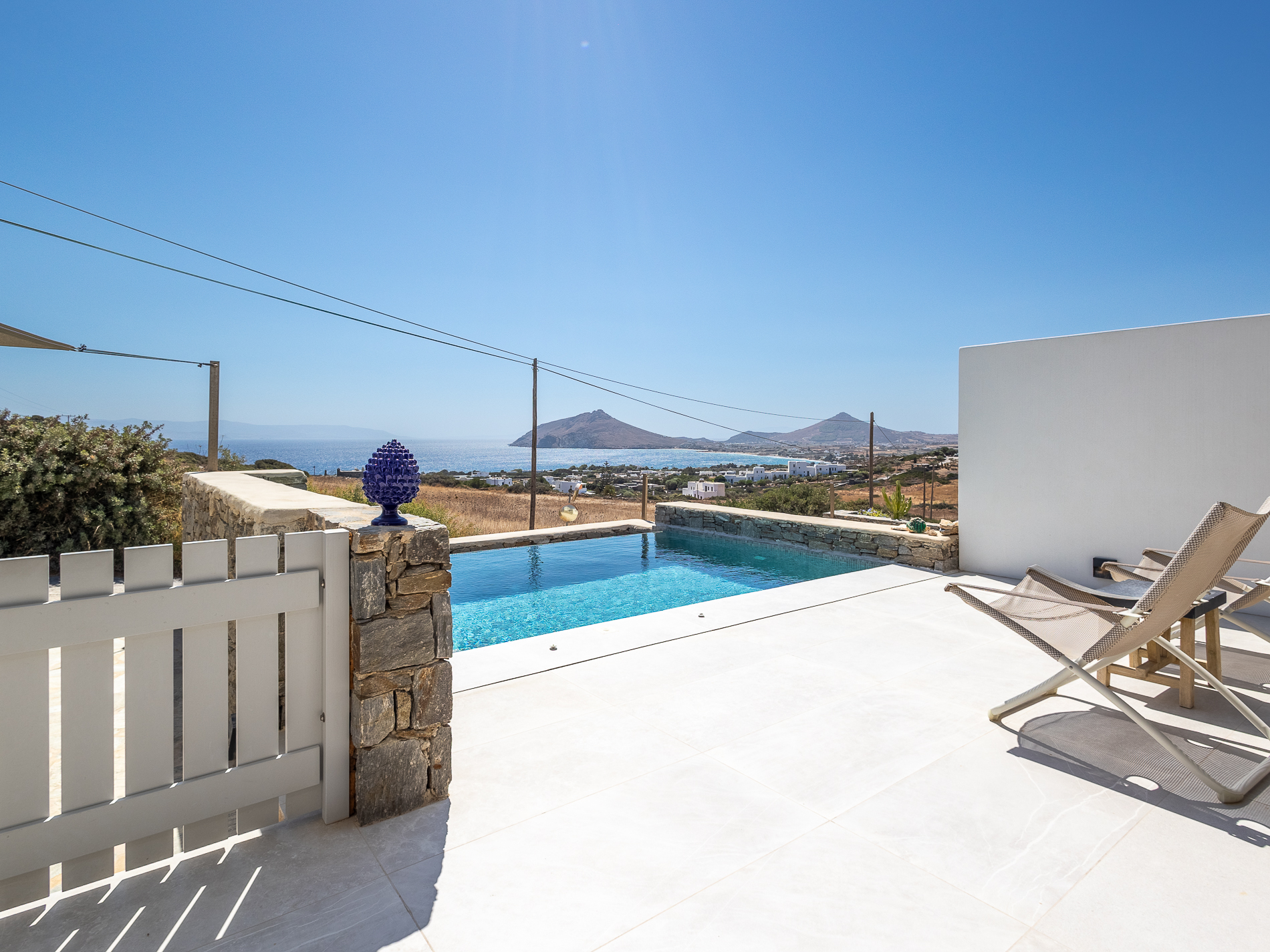 Modern 3-bedroom home with pool and Aegean views in Ysterni, Paros
