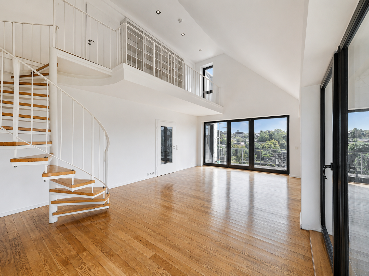 Sonnige Maisonette in begehrter Lage – Lifestyle, Licht & Dachterrassen inklusive