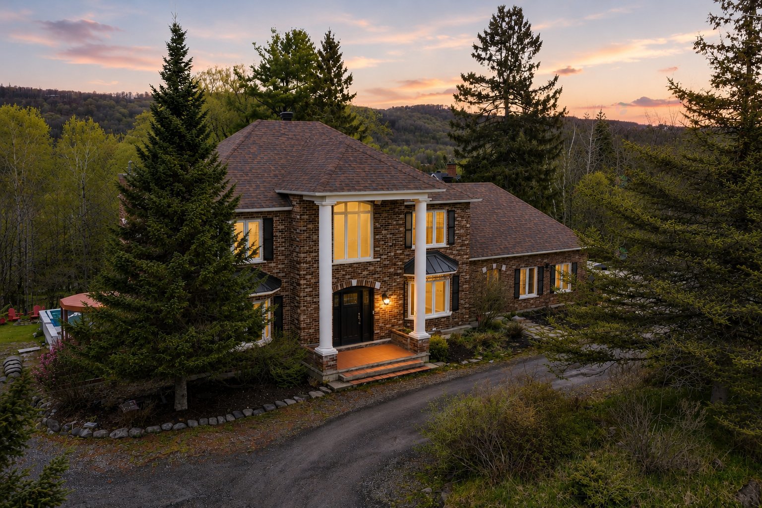 Perfect blend of comfort, sophistication and modern living