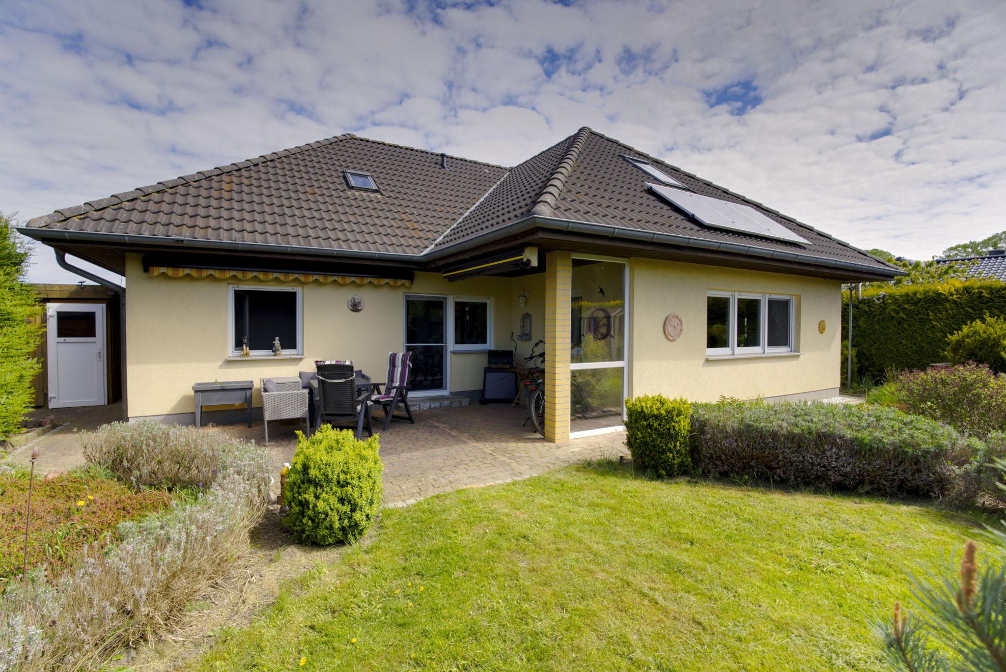 Bezugsfertiges Einfamilienhaus mit zeitgemäßer Energieeffizienz