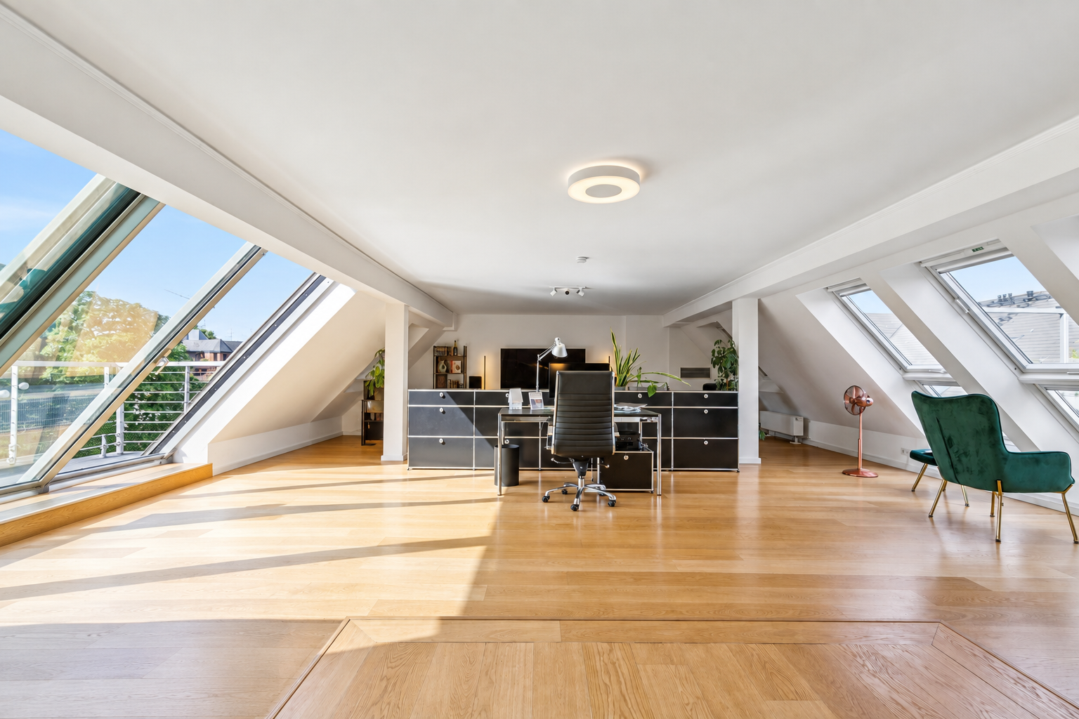 Penthouse flair above the rooftops of downtown