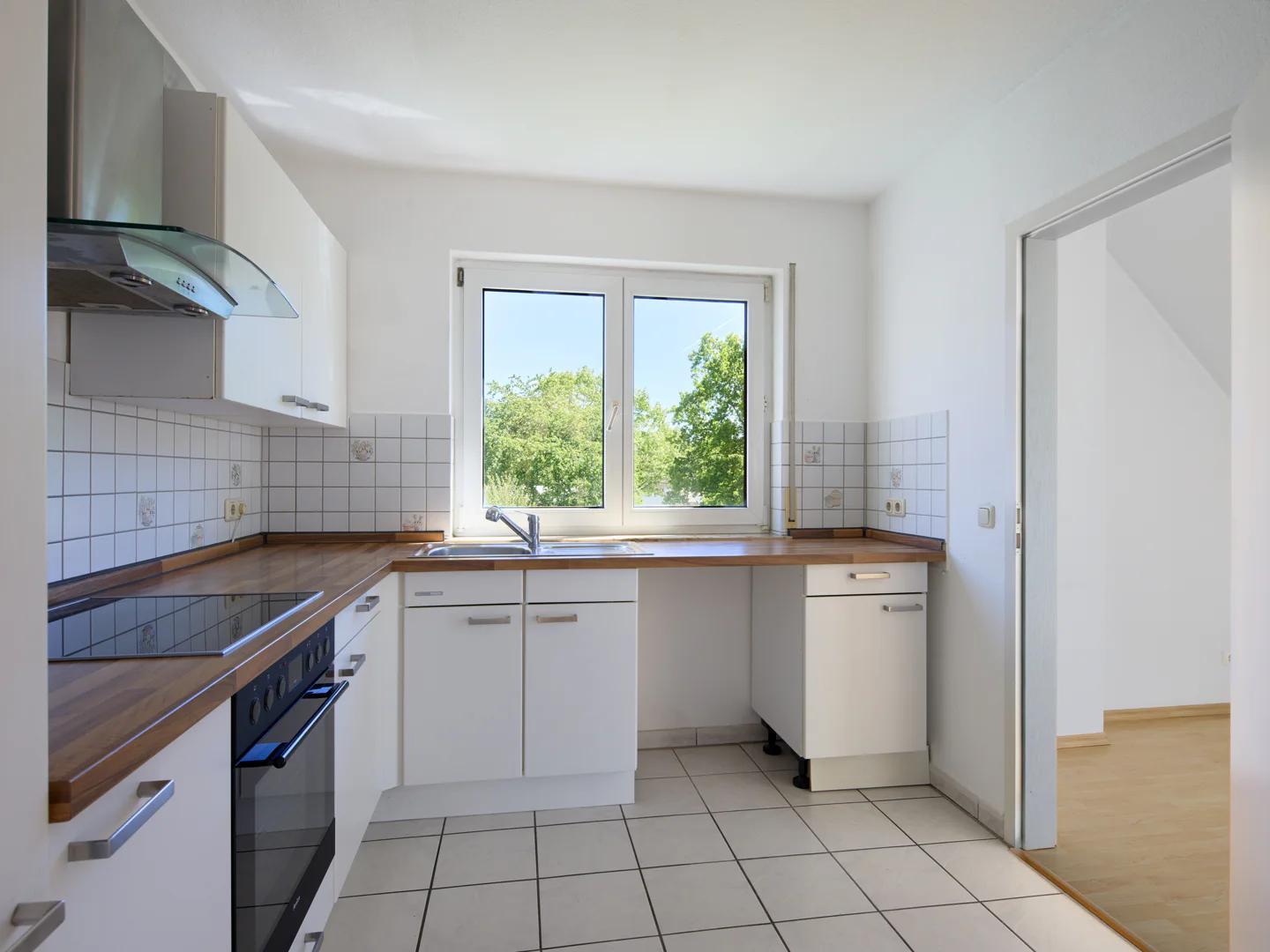 Wohnen auf zwei Ebenen – Charmante Maisonette mit Südbalkon - Photo 5