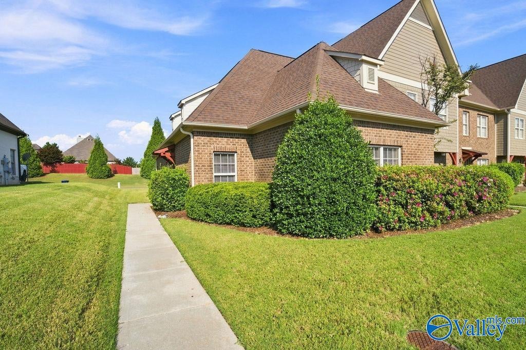 Discover Your Move-In Ready Townhome Today